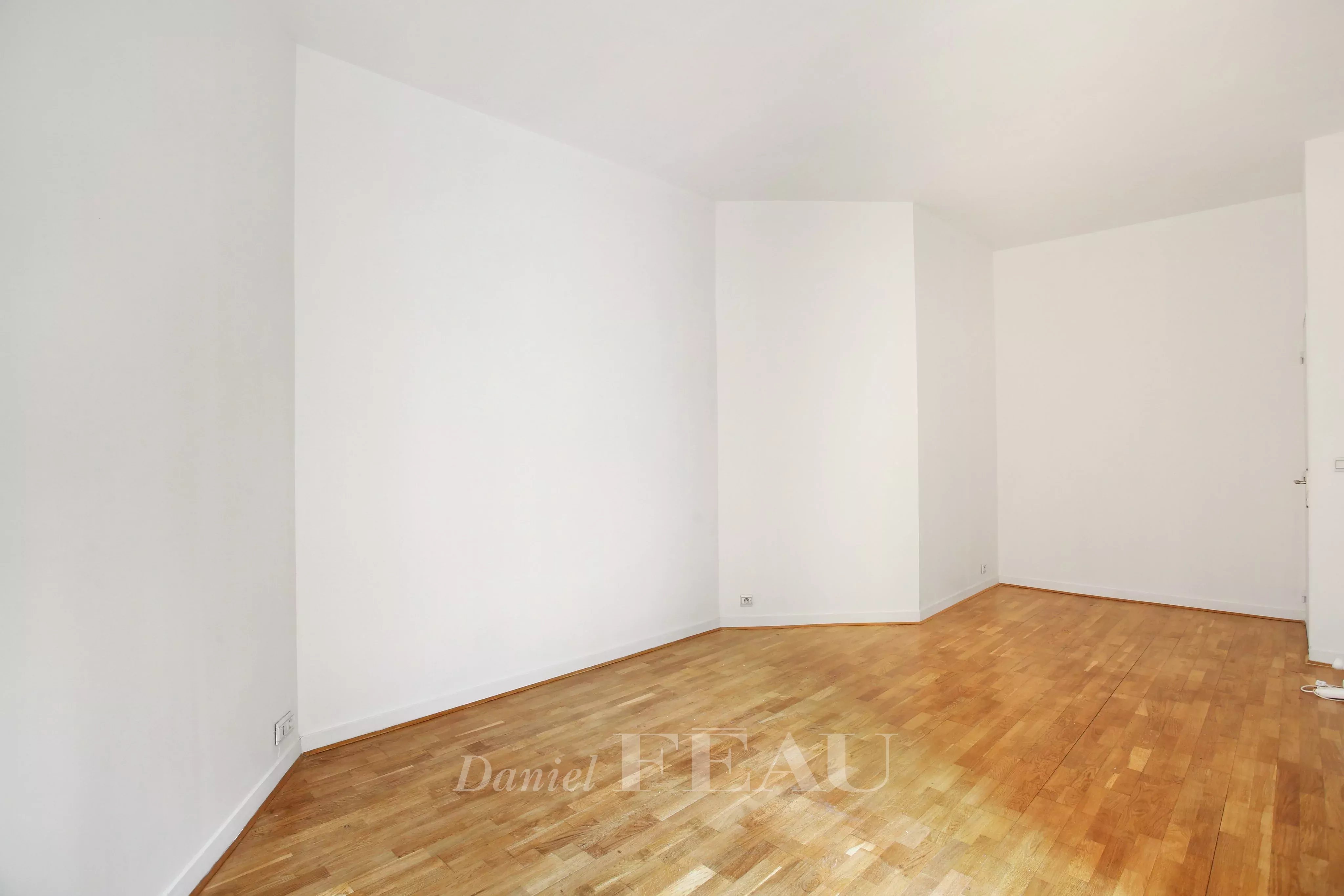 Rental Apartment Paris 9th