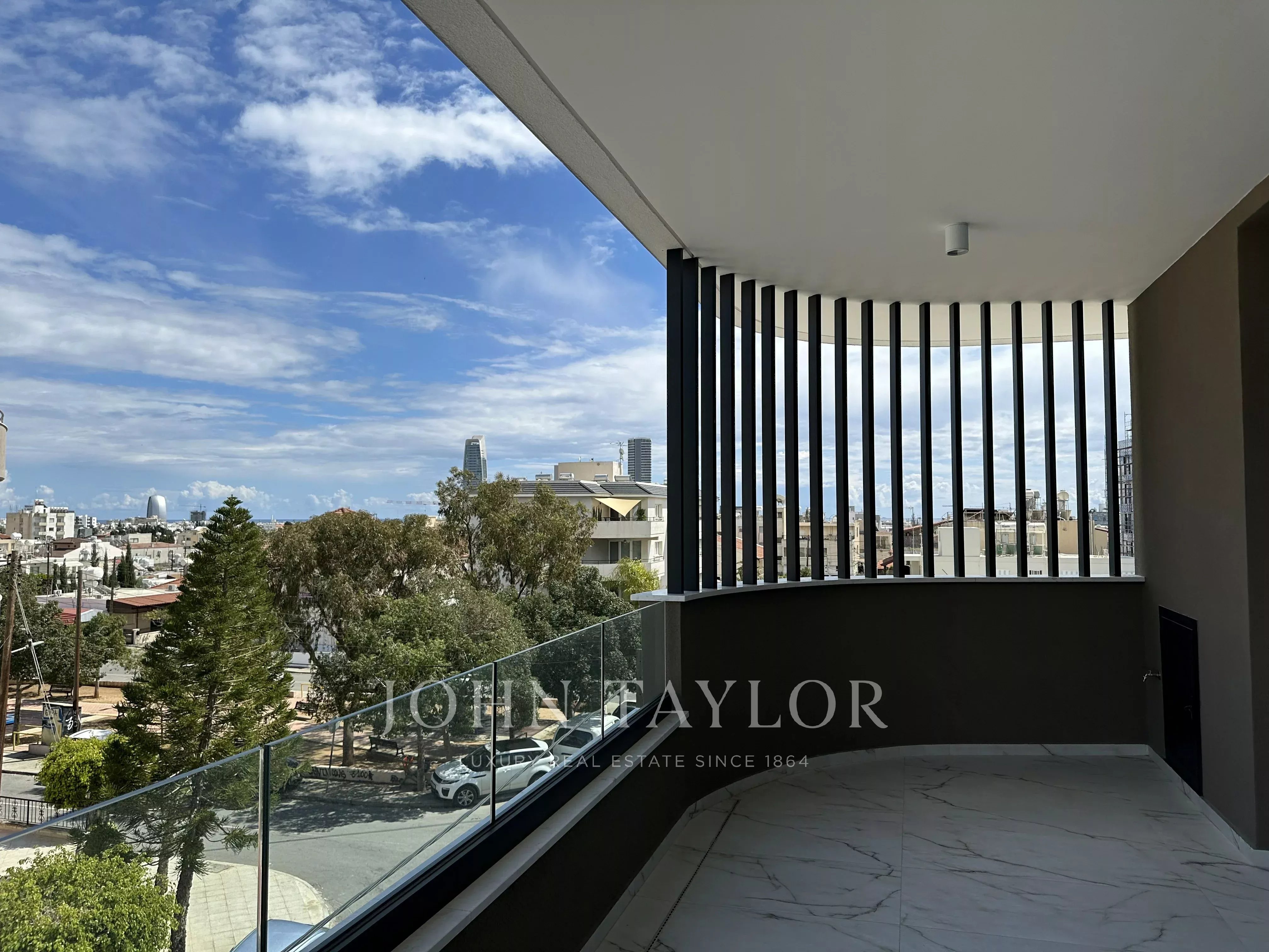 Mieszkanie 3 pokoi 95 m² Limassol District, Cypr