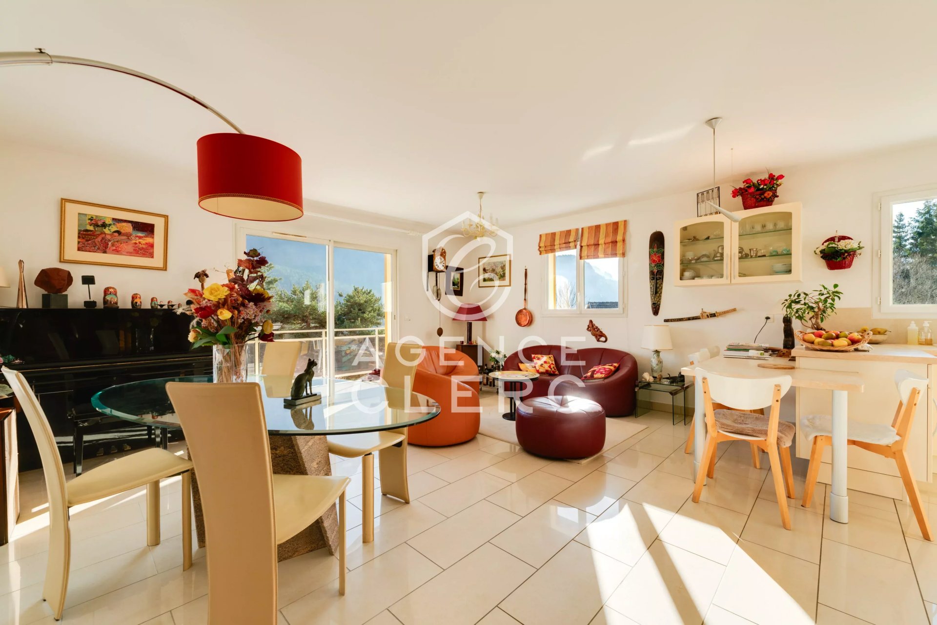 4 Bedroom Villa/Townhouse's Image 8