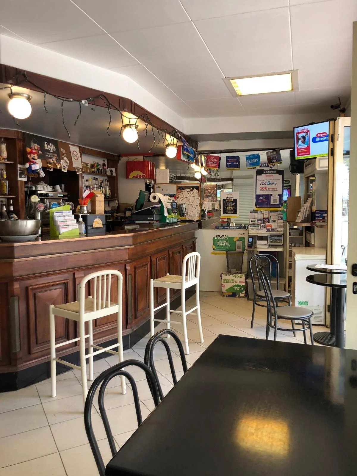 BAR LICENSE 4 BRIGNOLES