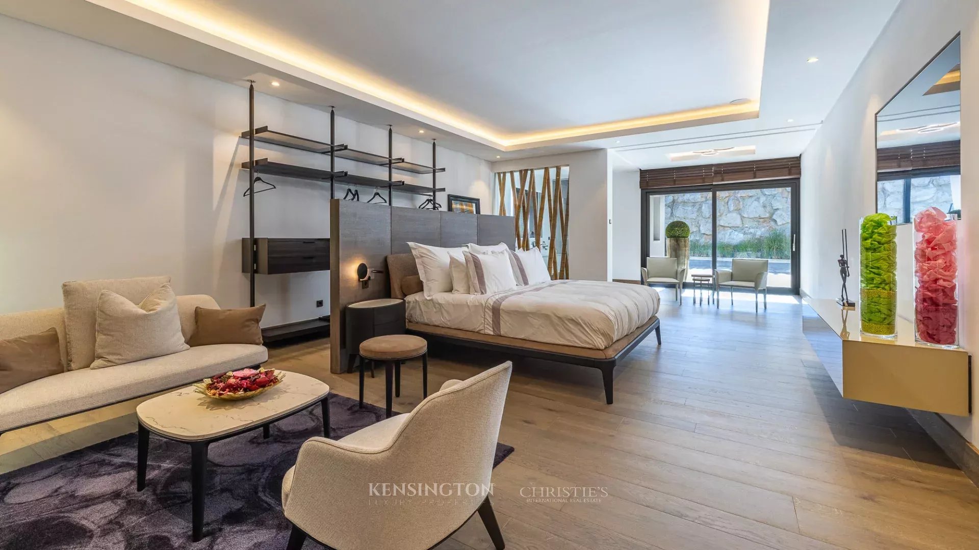 4 Bedroom Villa/Townhouse's Image 56