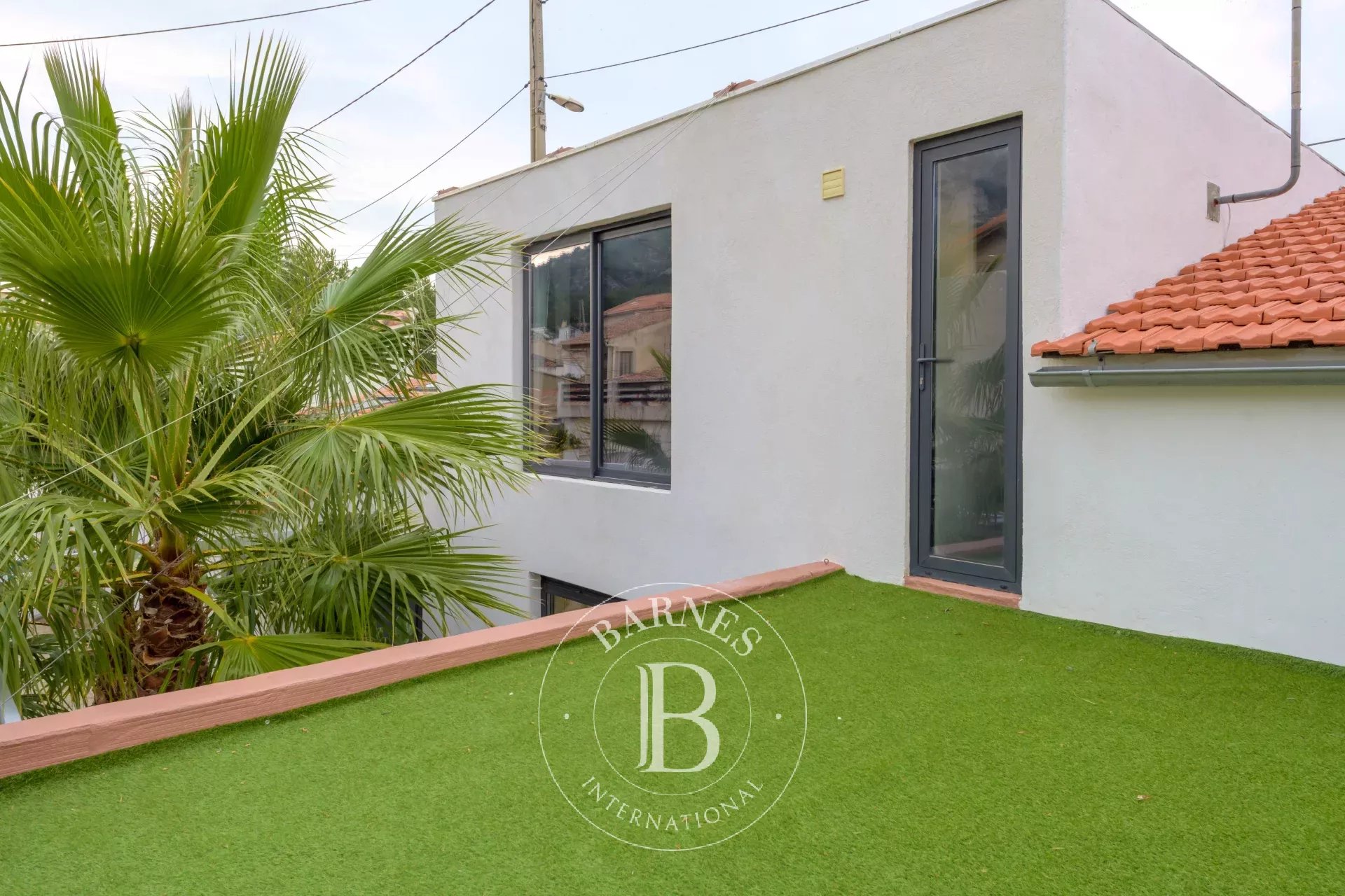 Ev Marseille 8ème - picture 10