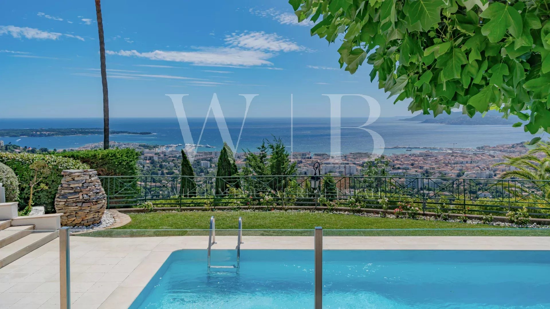 Agence immobilière de WILLIAM BOUZAT REAL ESTATE – Cannes French Riviera