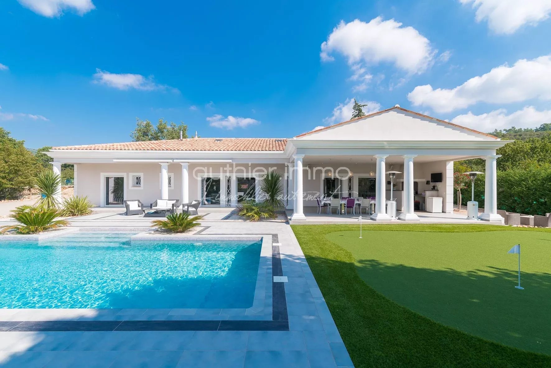 Agence immobilière de 