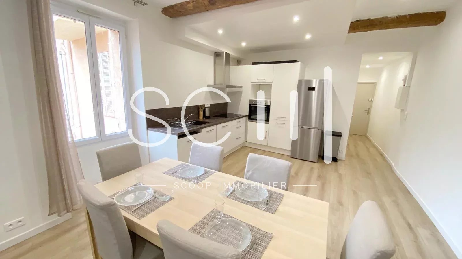 Agence immobilière de 