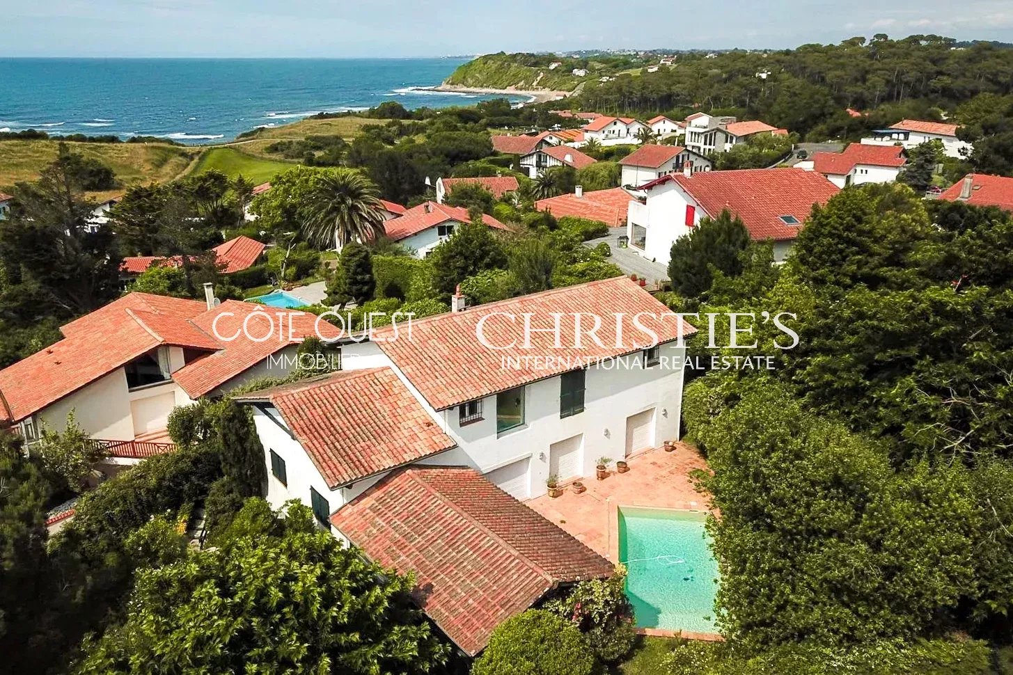 For sale Saint-Jean-de-Luz - Villa with swimming pool