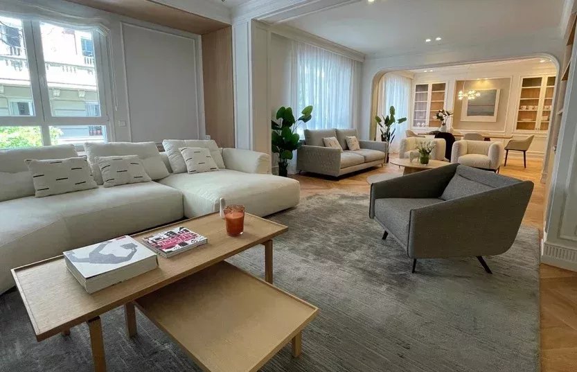 Exclusive renovated property next to Velázquez and El Retiro