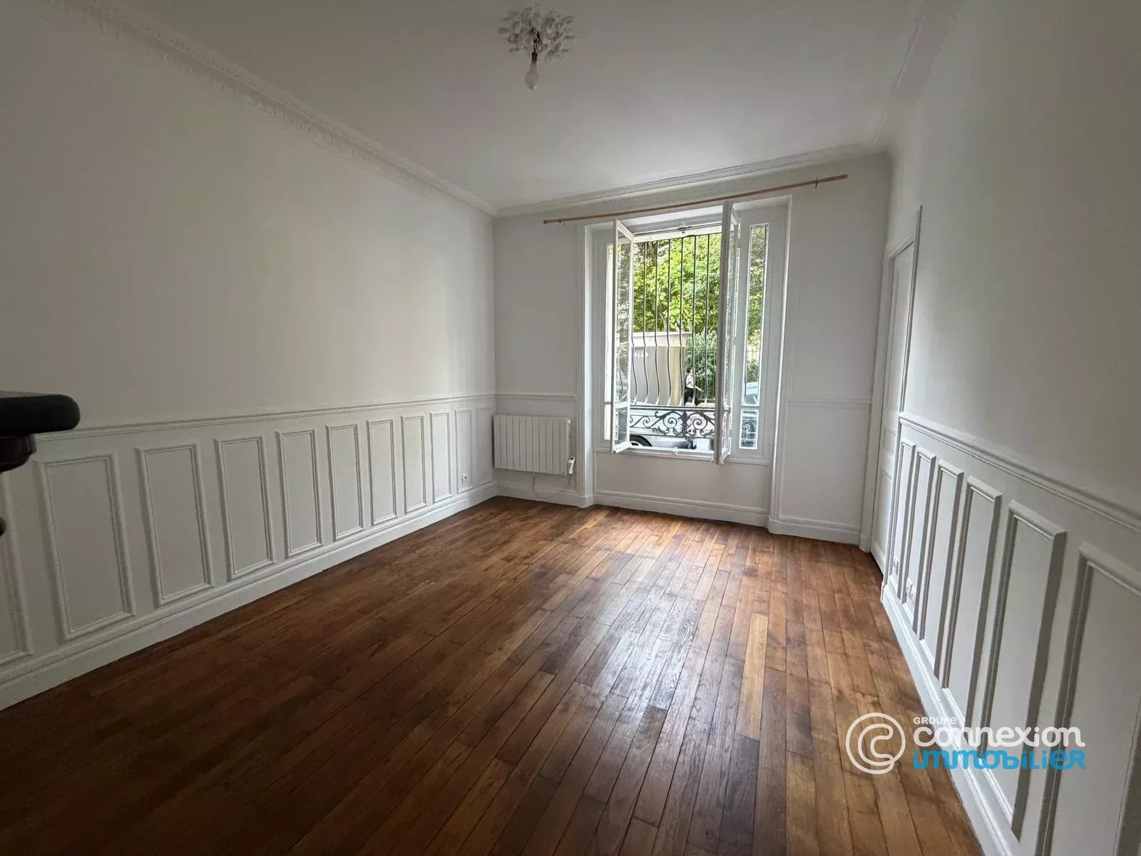 Rental Apartment Paris 18th Clignancourt