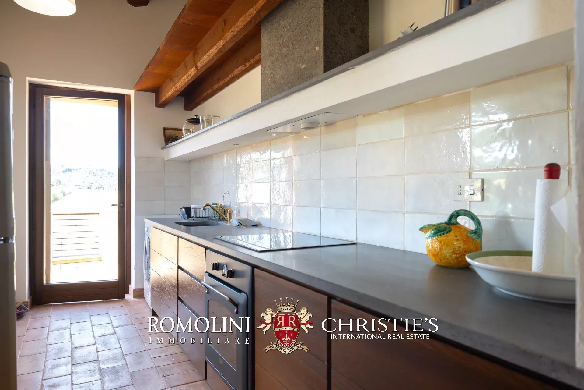 27 Bedroom Villa/Townhouse's Image 116