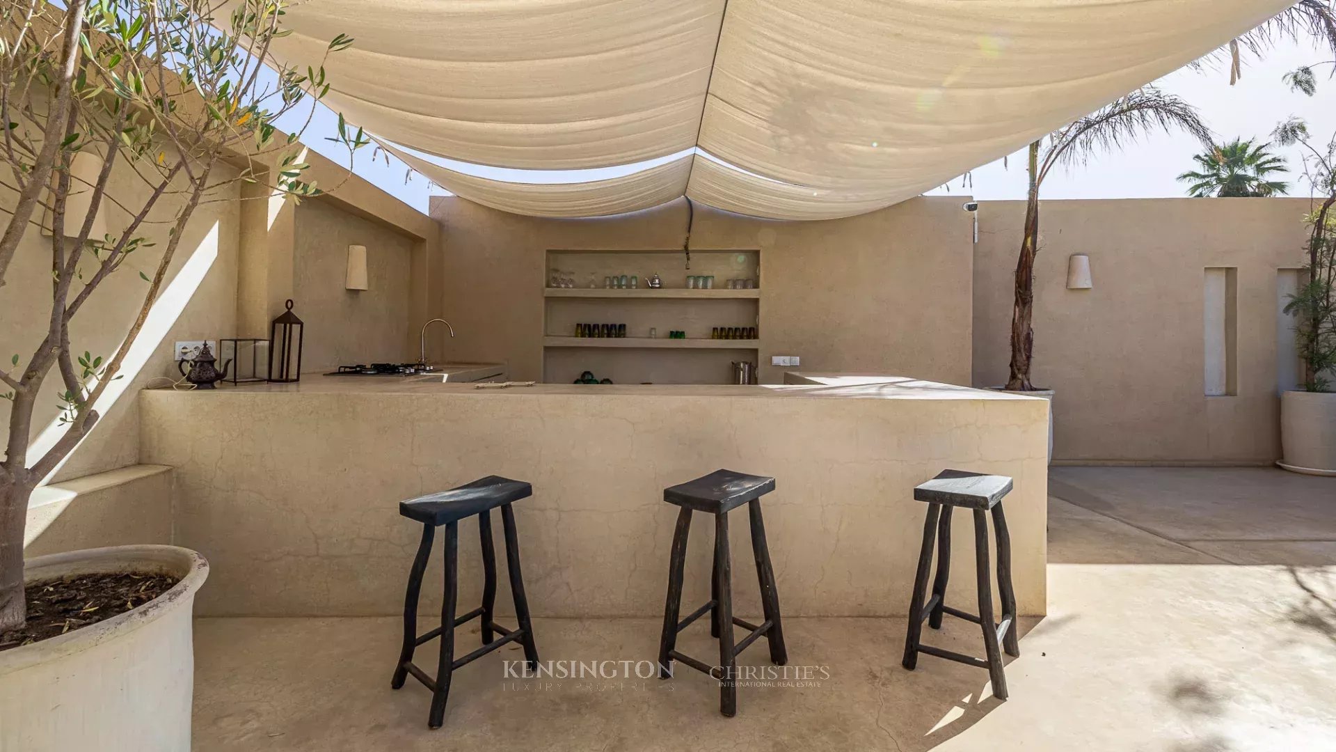 4 Bedroom Villa/Townhouse's Image 32