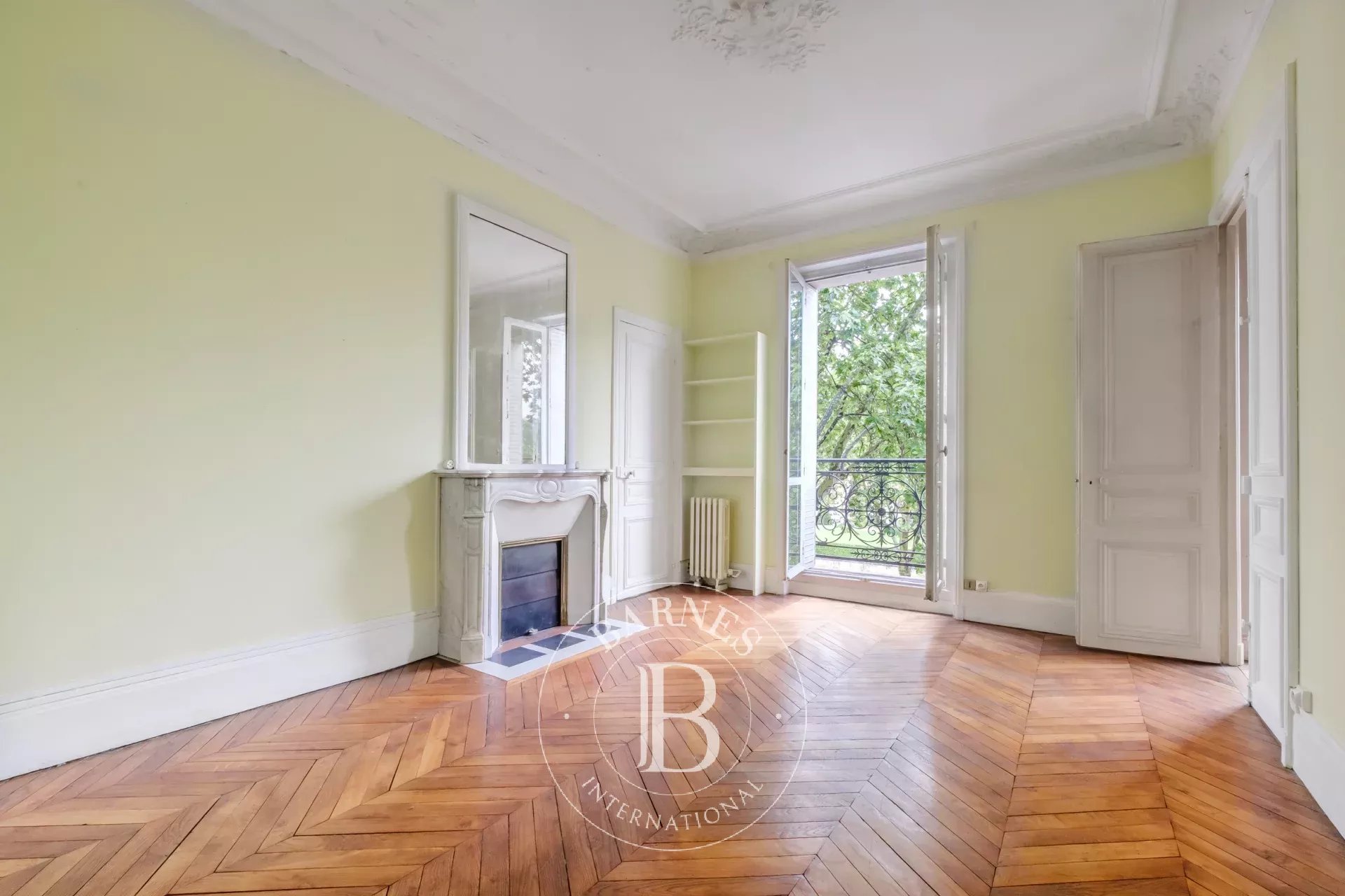 Daire Paris 7ème - picture 10