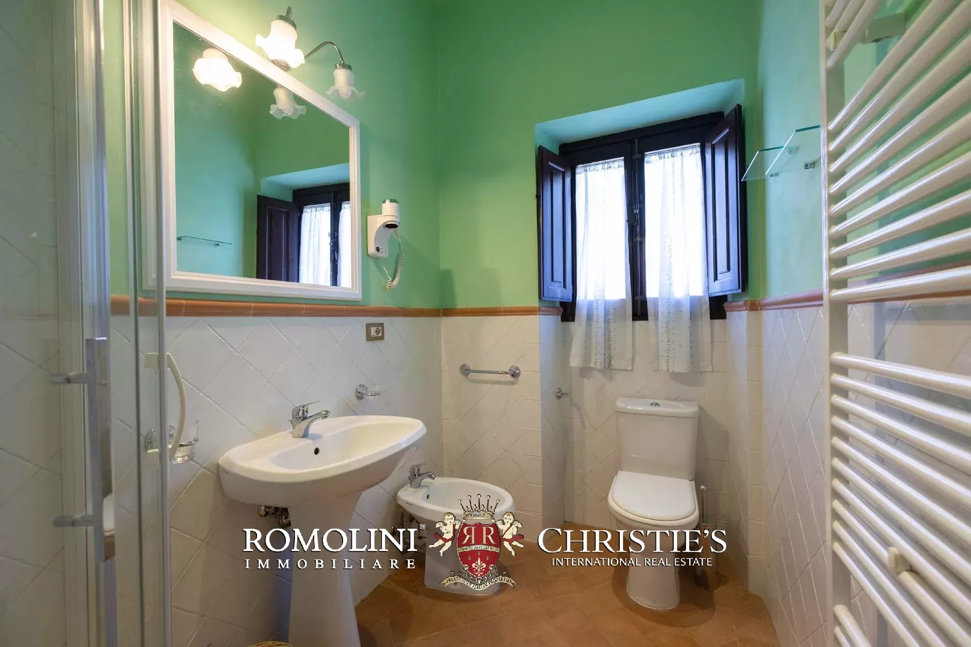 25 Bedroom Villa/Townhouse's Image 48