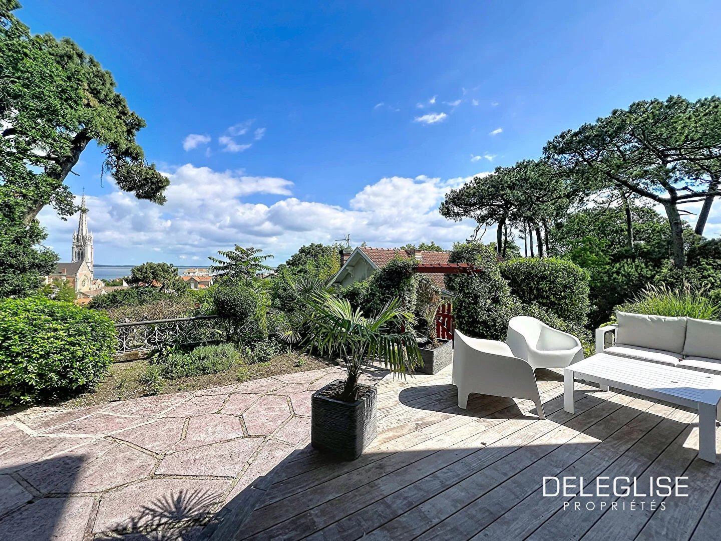 Appartement T4 de caractère avec vue Bassin et jardin en Ville d'Hiver à Arcachon