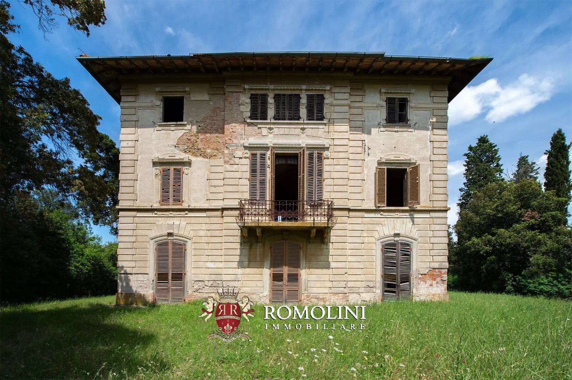 15 Bedroom Villa/Townhouse's Image 21