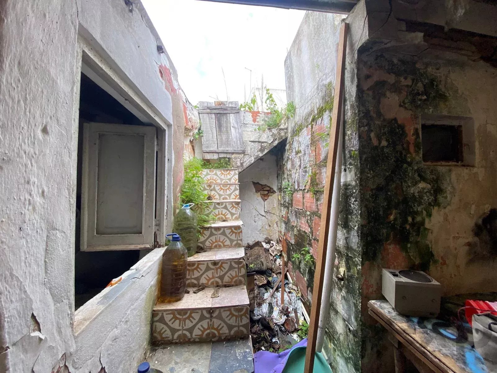 Urban Land with Ruin for Rehabilitation – High Potential – Historic Center of Quarteira 86657580 image 5