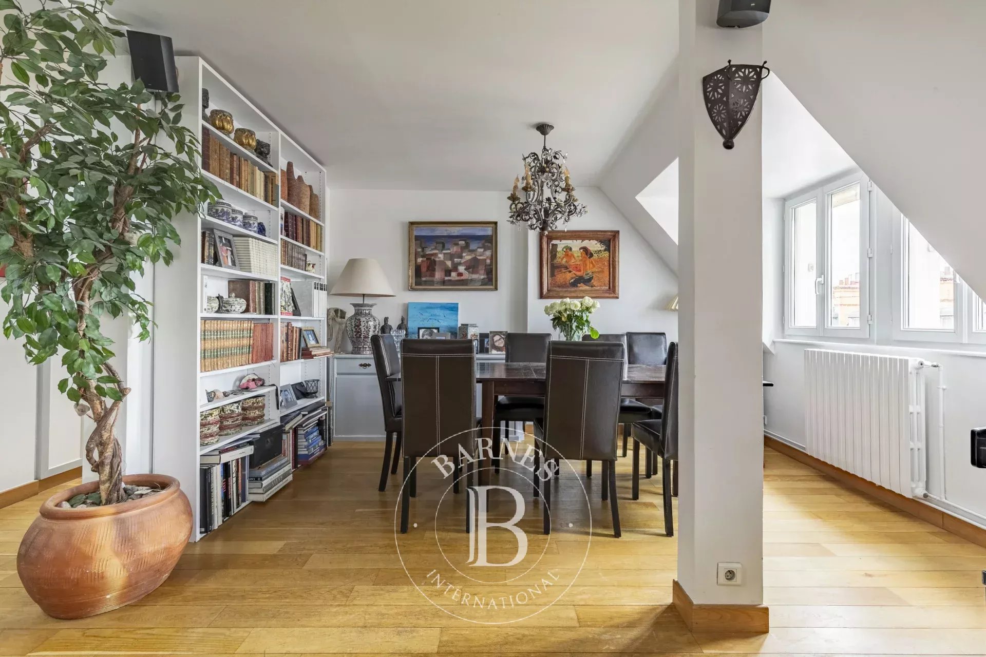 Paris  - Apartment 4 Bedrooms - picture 4