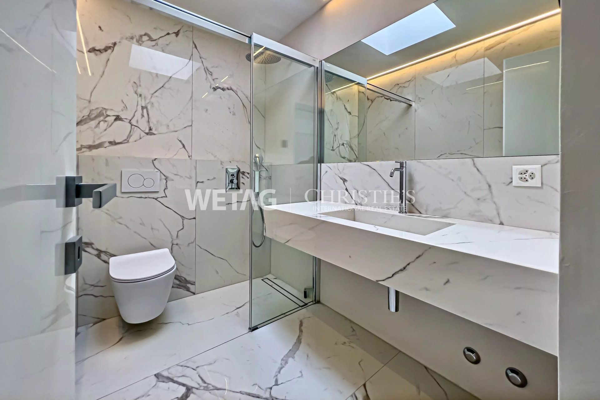 2 Bedroom Apartment/Flat's Image 6