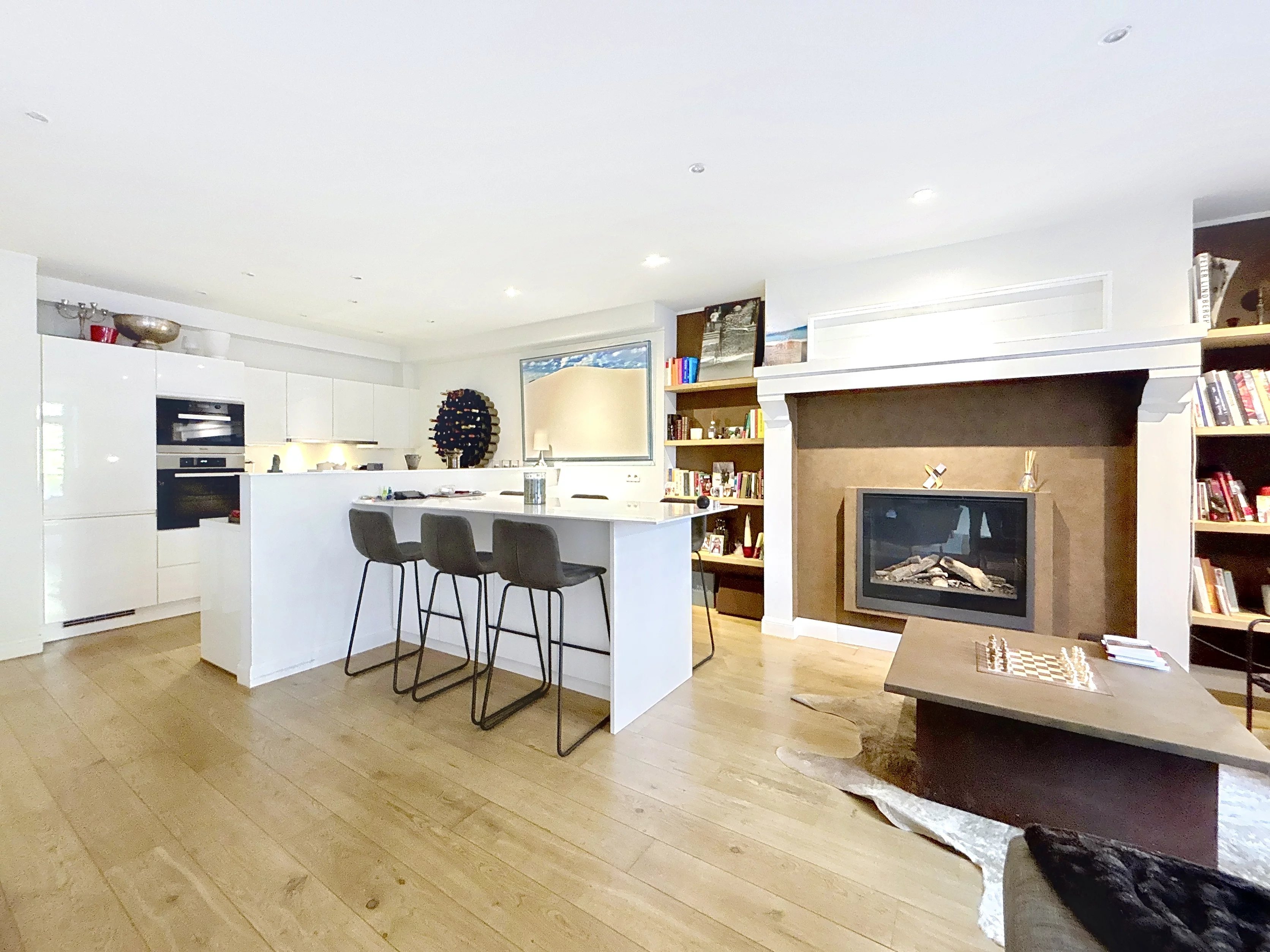 Louise - Jardin du Roi - Rear house in the inner block