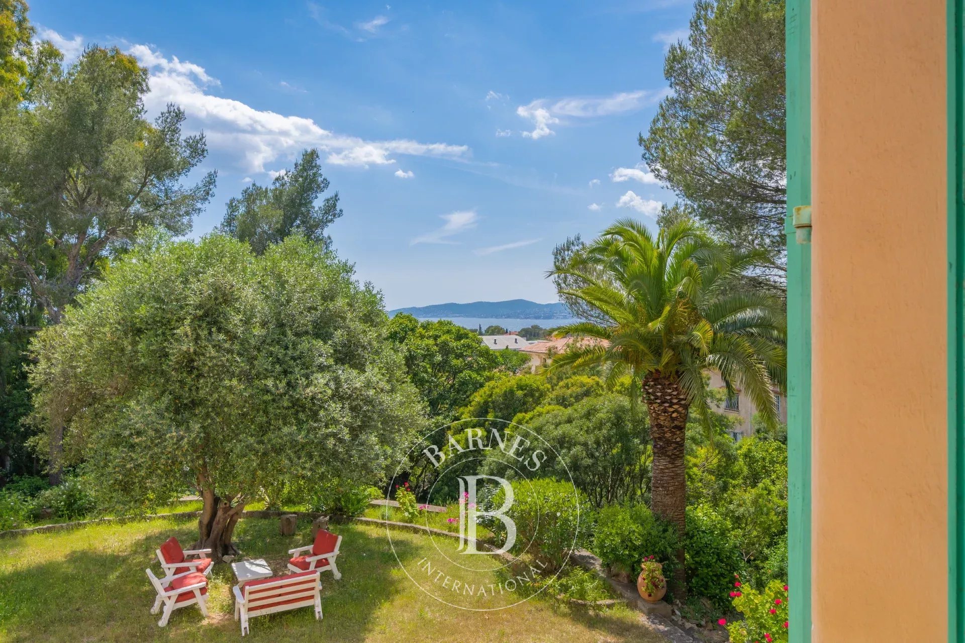 Villa Saint-Raphaël - picture 2