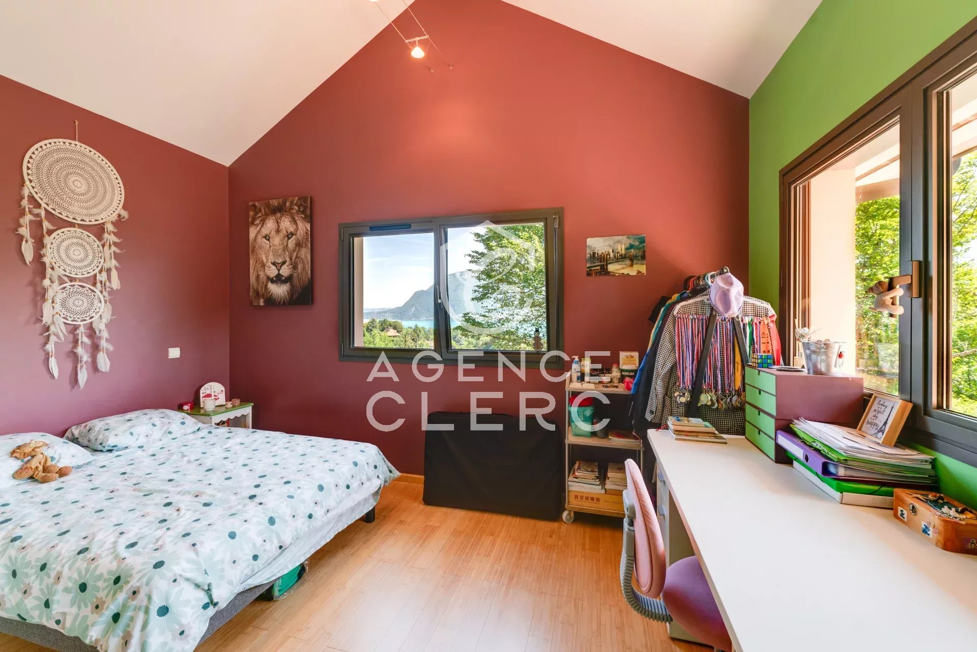 6 Bedroom Villa/Townhouse's Image 21