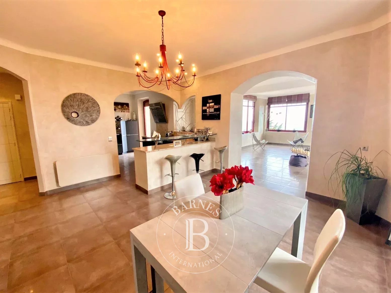 Daire Le Trayas - picture 5