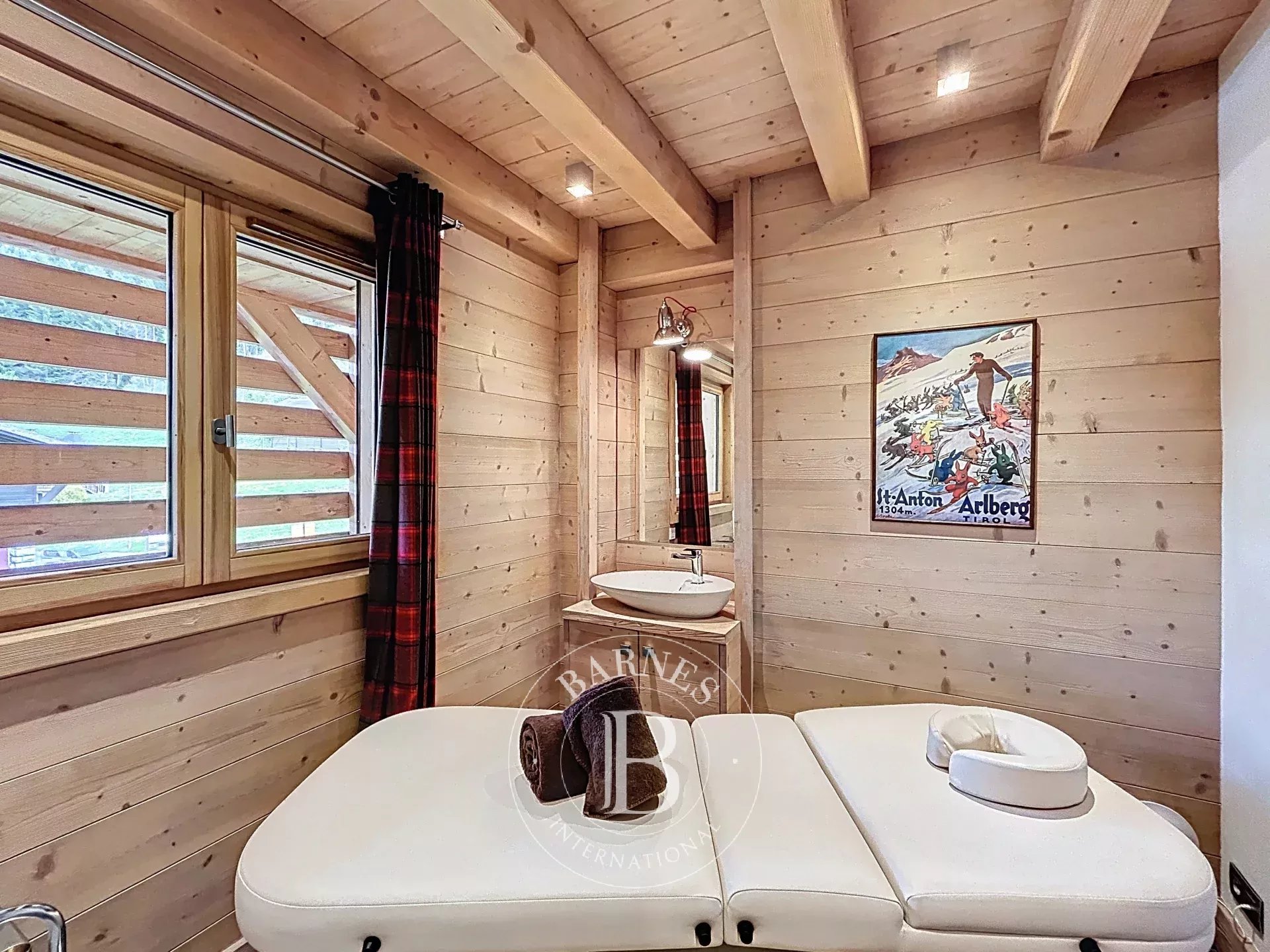 Photo of Penthouse of 325 sqm total surface area - 5 bedrooms on suite - In the center of Les Gets and close to the gondola - Les Gets
