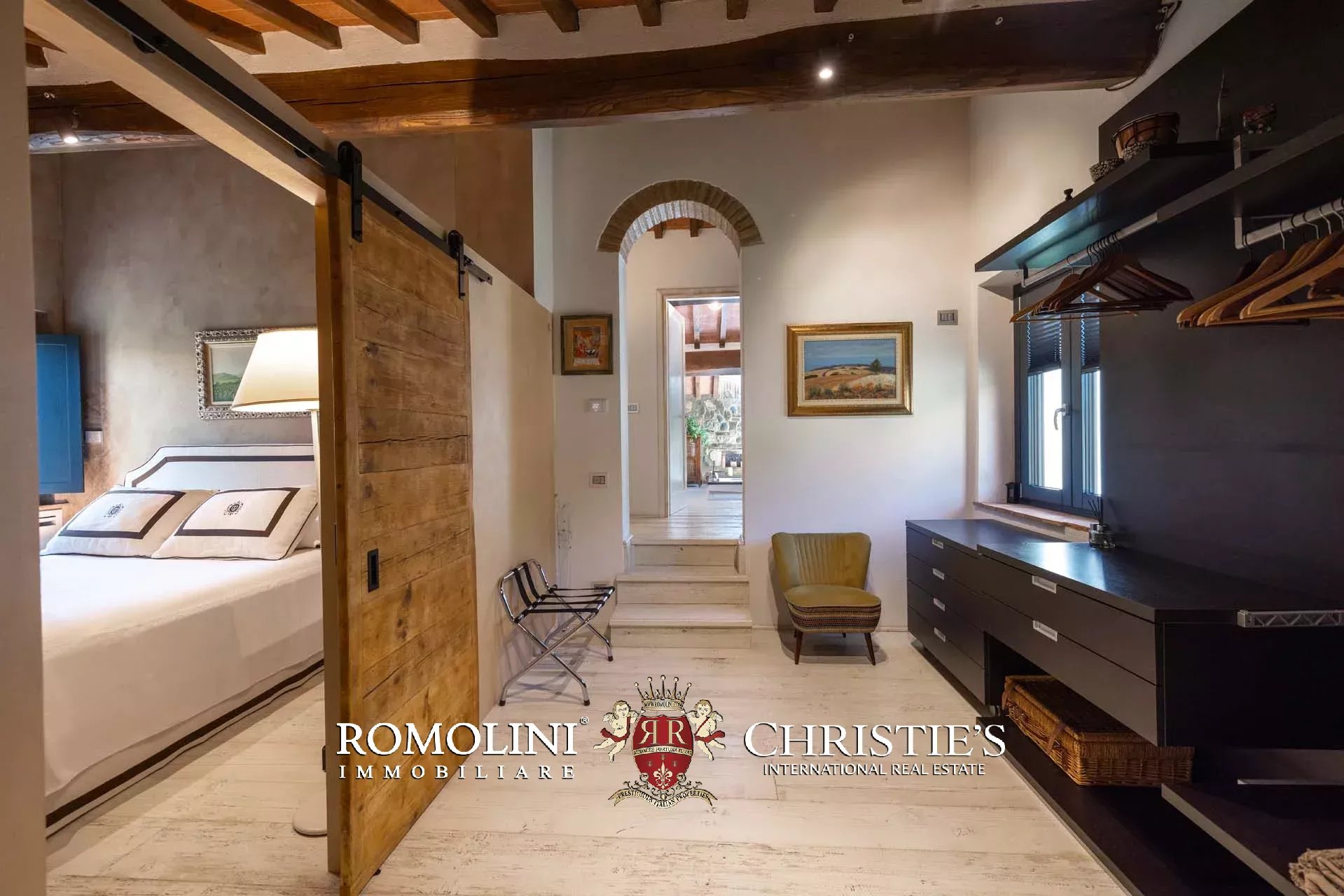 3 Bedroom Villa/Townhouse's Image 41