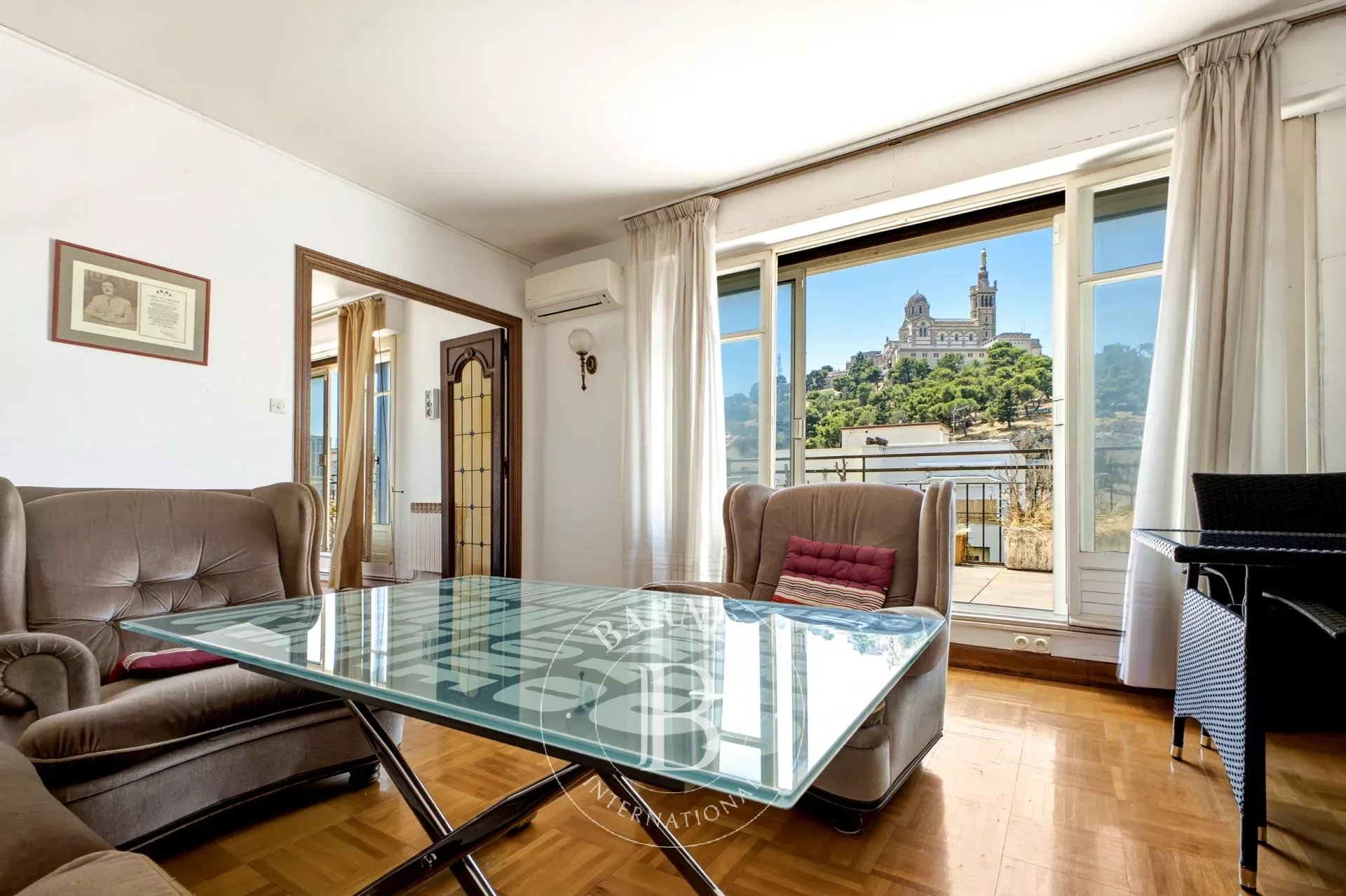 Appartement Marseille 13006  -  ref 86991923 (picture 1)