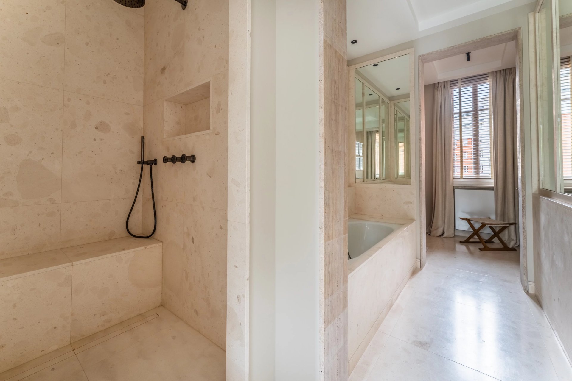 2 Bedroom Apartment/Flat's Image 3