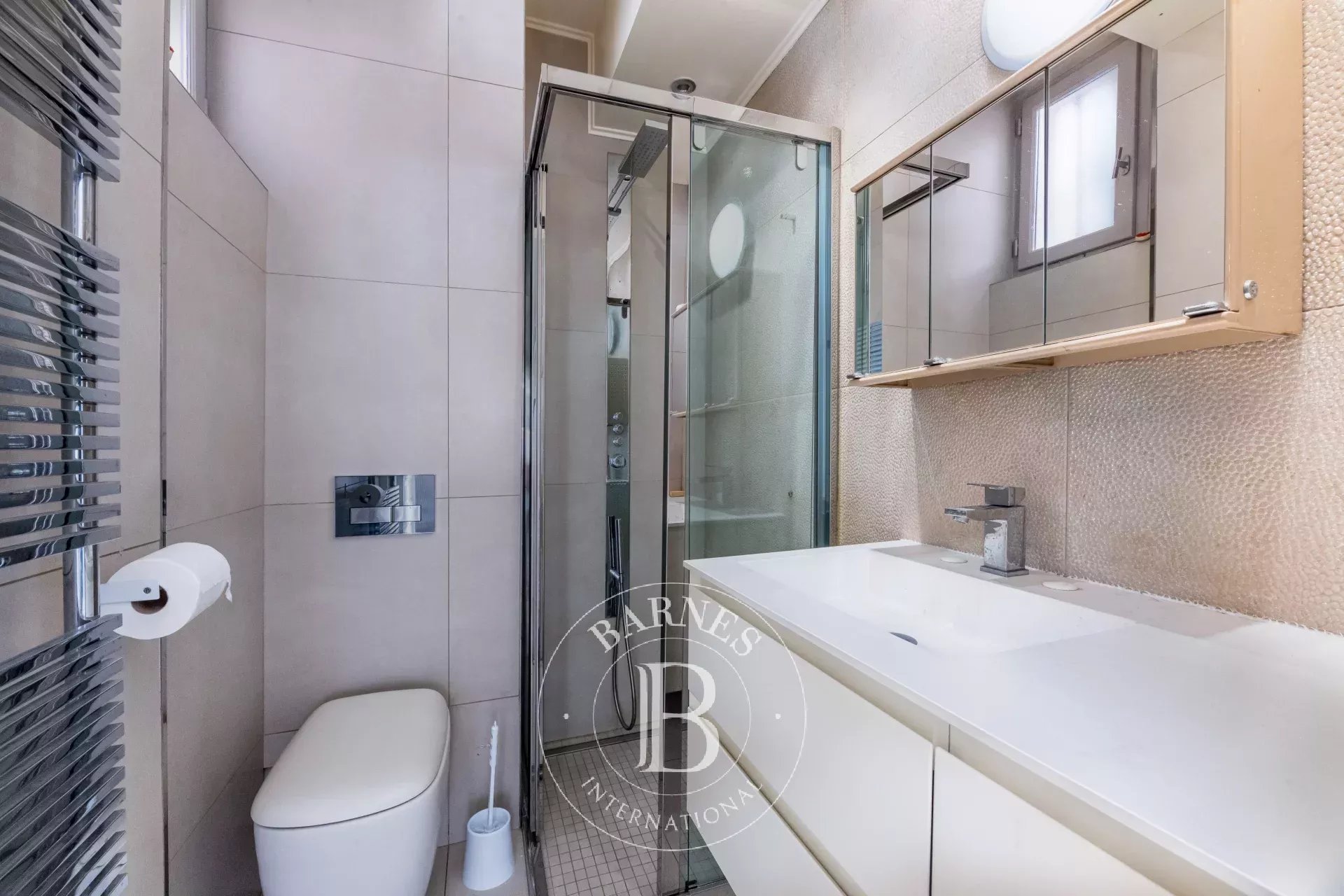 Daire Paris 8ème - picture 12