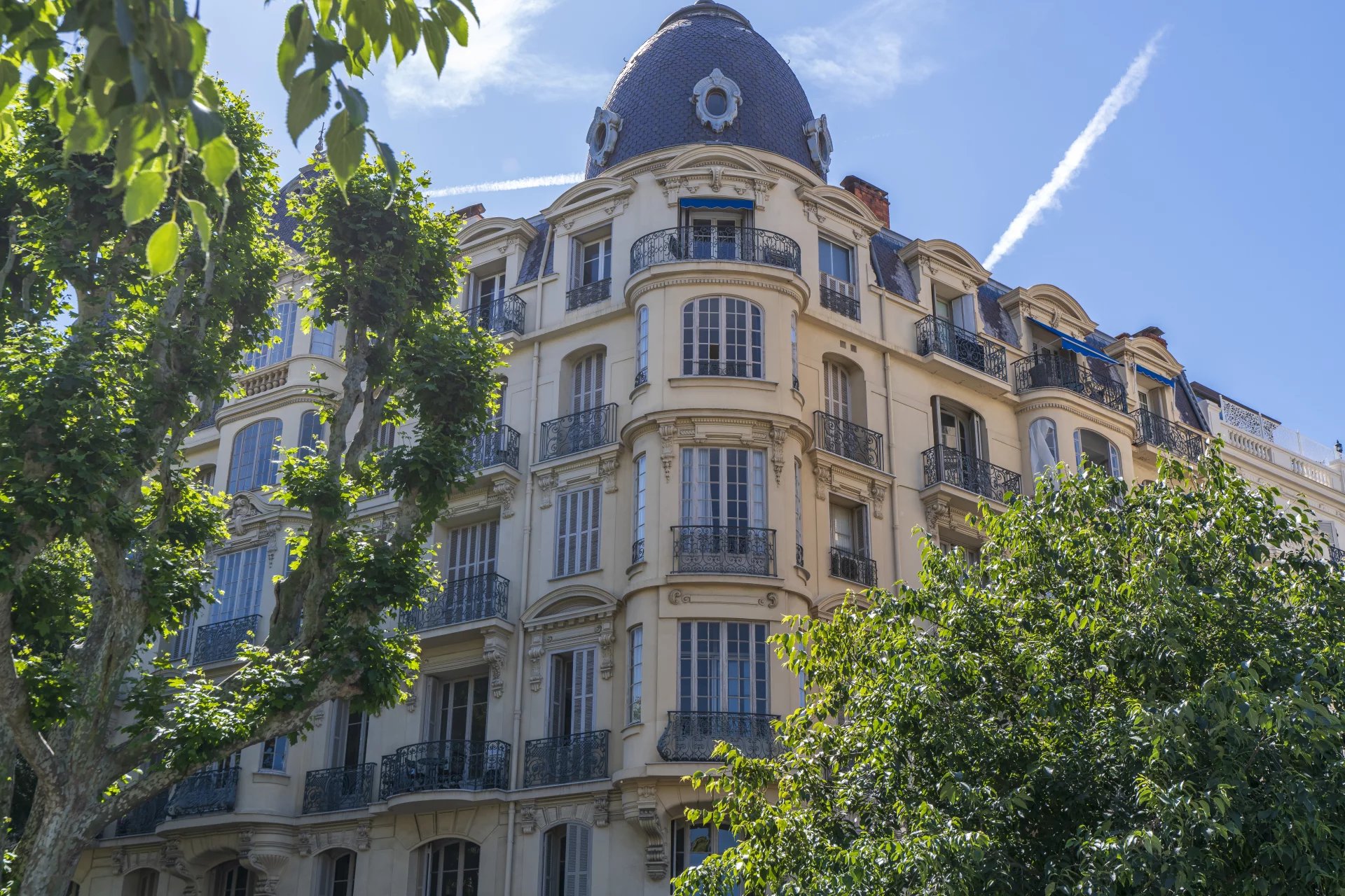 Agence immobilière de JOHN ROYCE