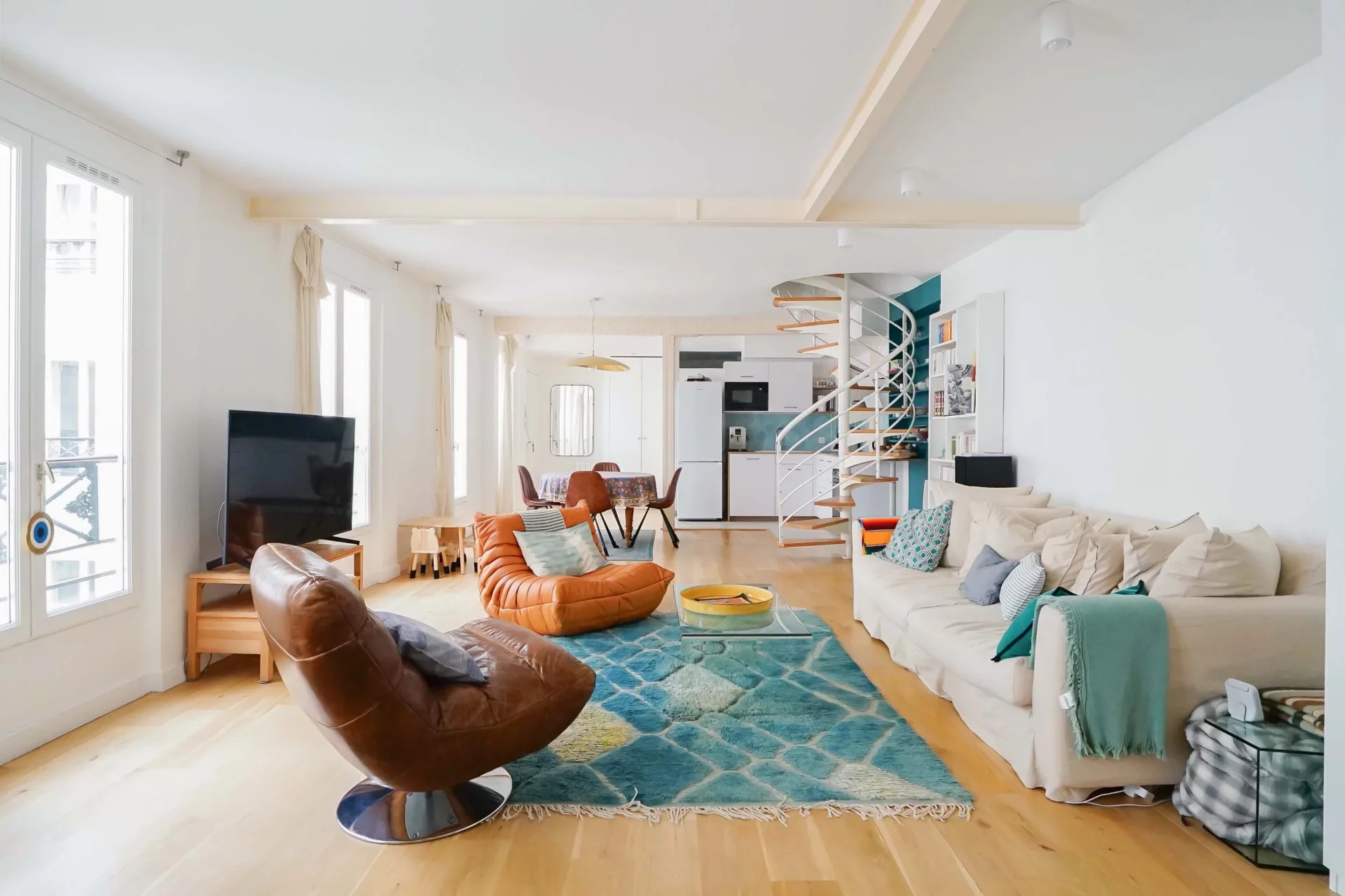 Paris 10e - PETITES ÉCURIES