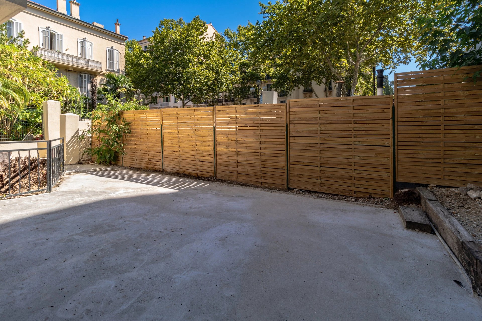 Cannes, 4 pièces à louer avec jardin 51m²
