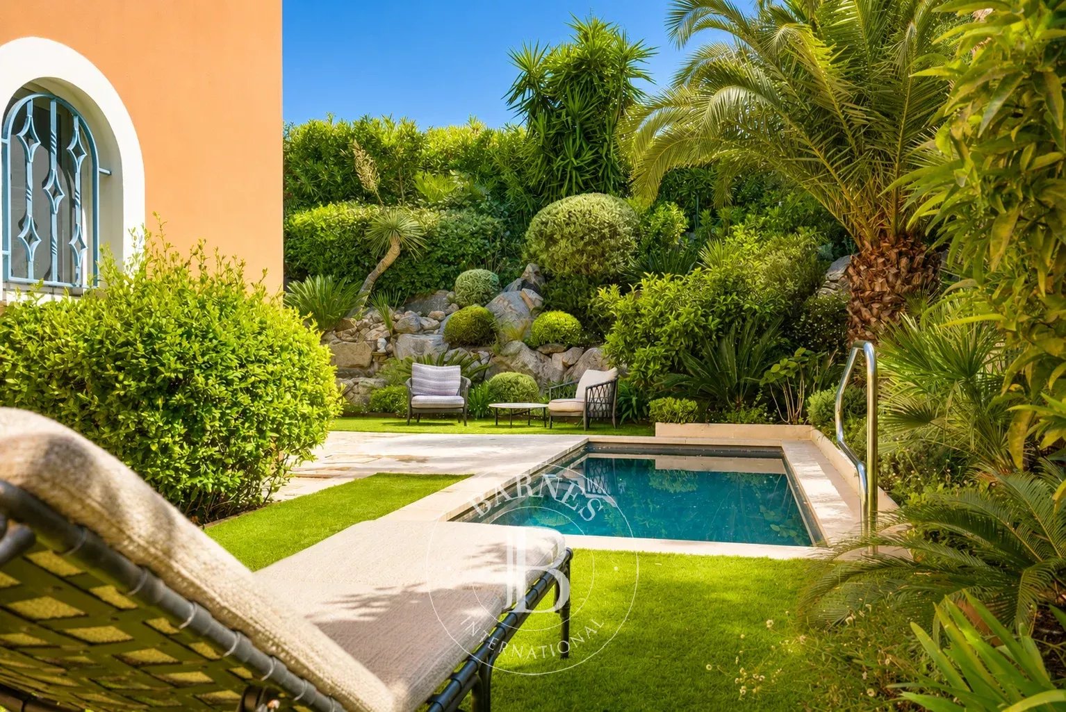 Villa Saint-Tropez  -  ref 87036516 (picture 3)