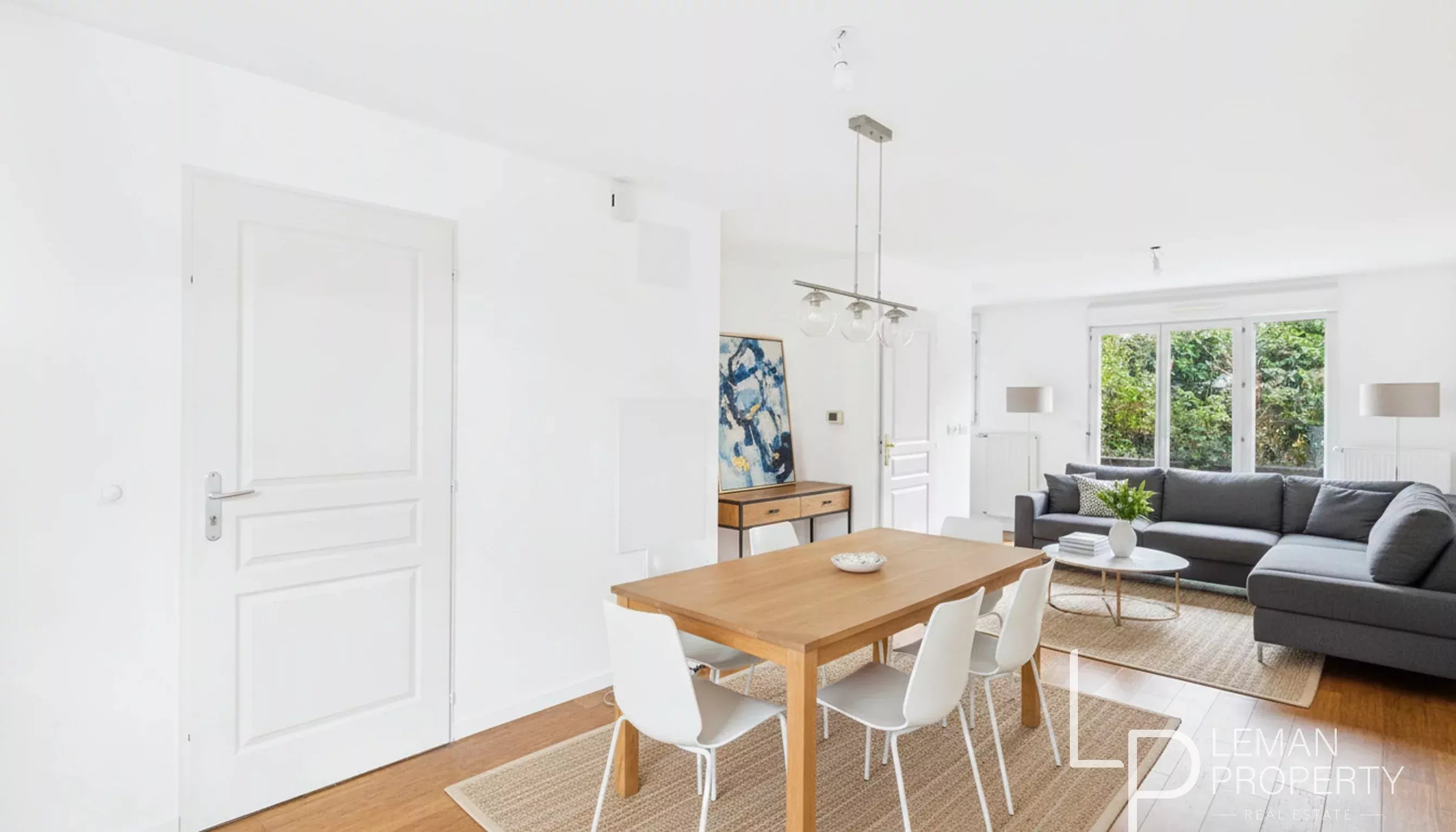 Vente de  à  au prix de 1875€