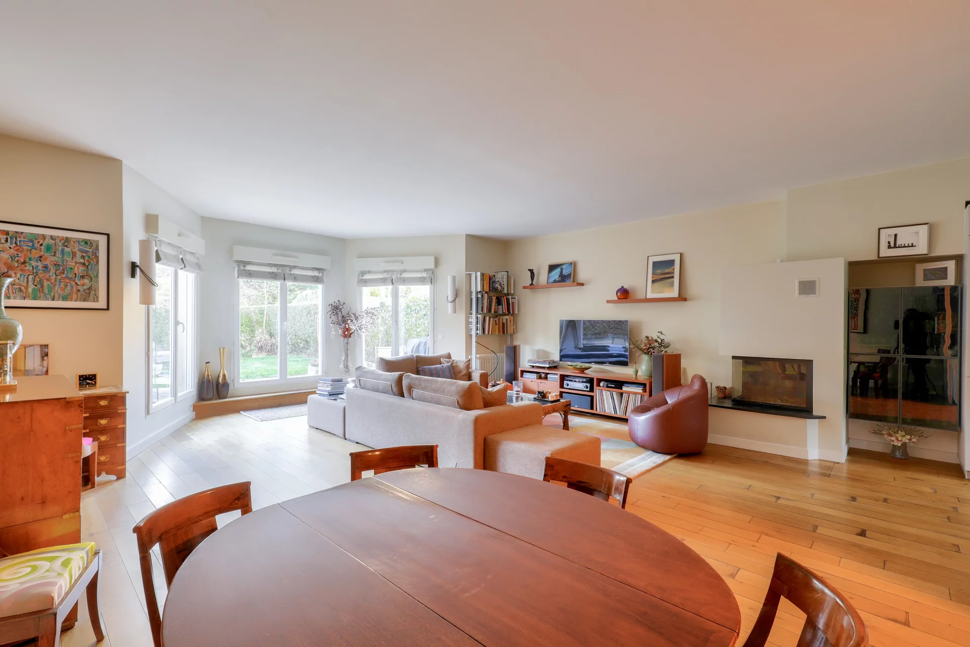 Garches - THE STATION