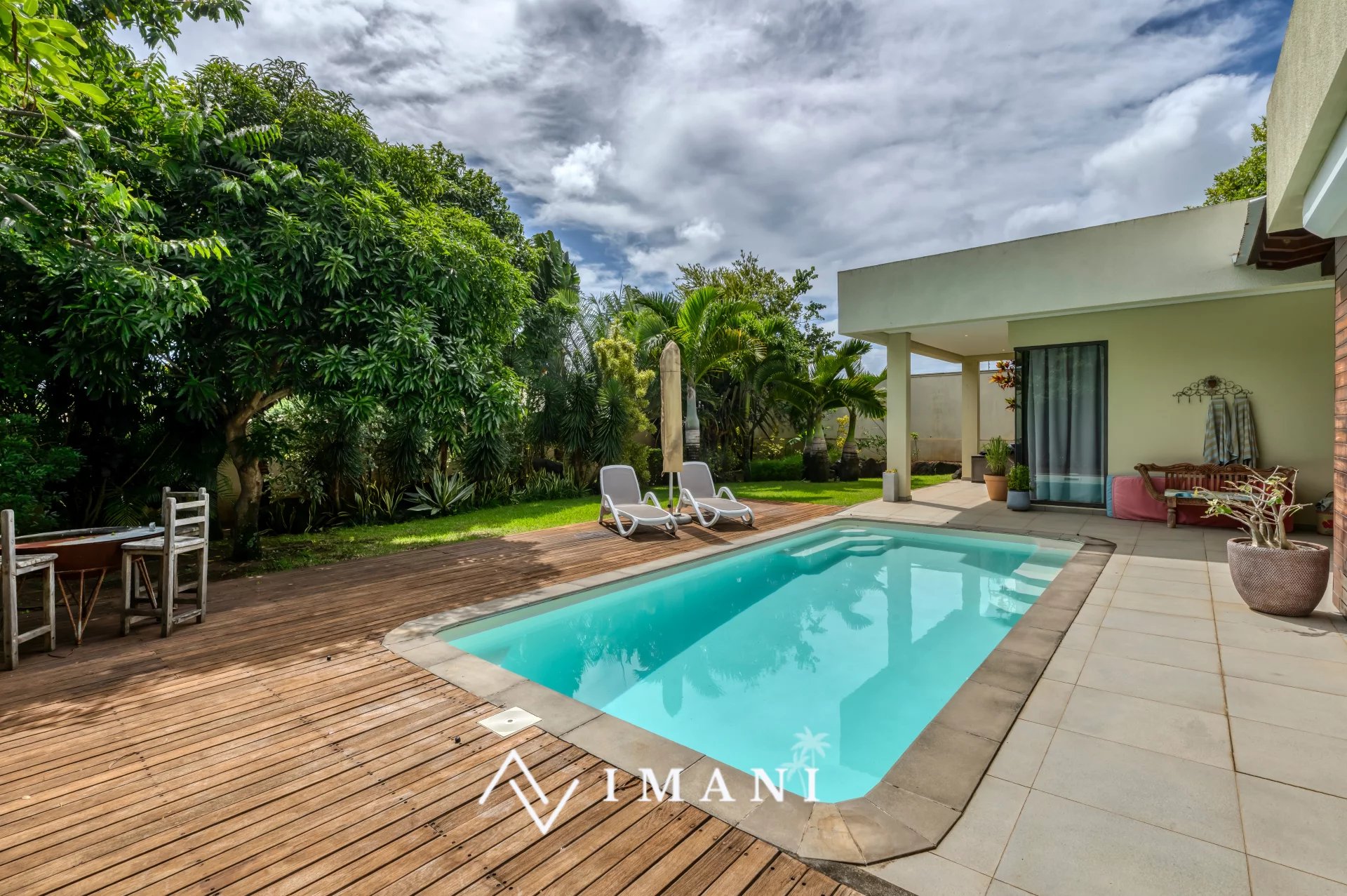 Villa - Pink Dogwood - Petit Raffray