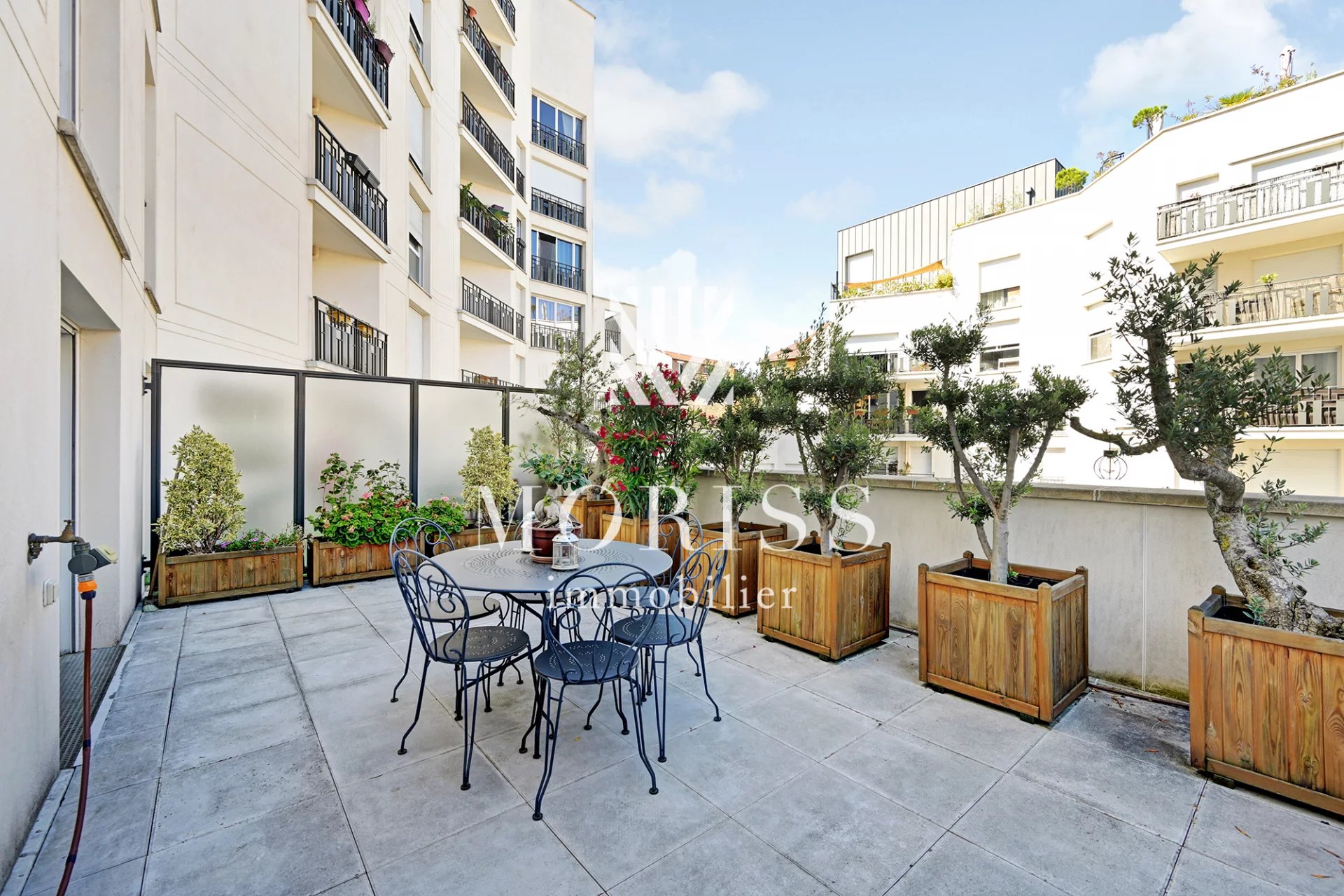 Duplex d’Exception 6 pièces / 180 m² avec 3 terrasses / Vue Sacr - Image 1