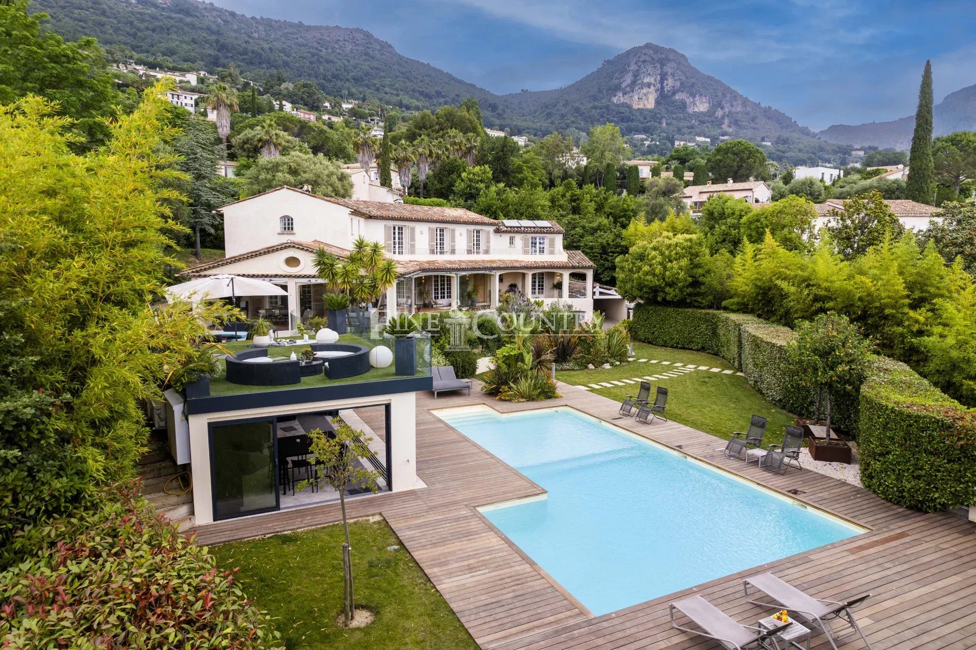 Photo of Villa for sale in Vence with sea and mountains view