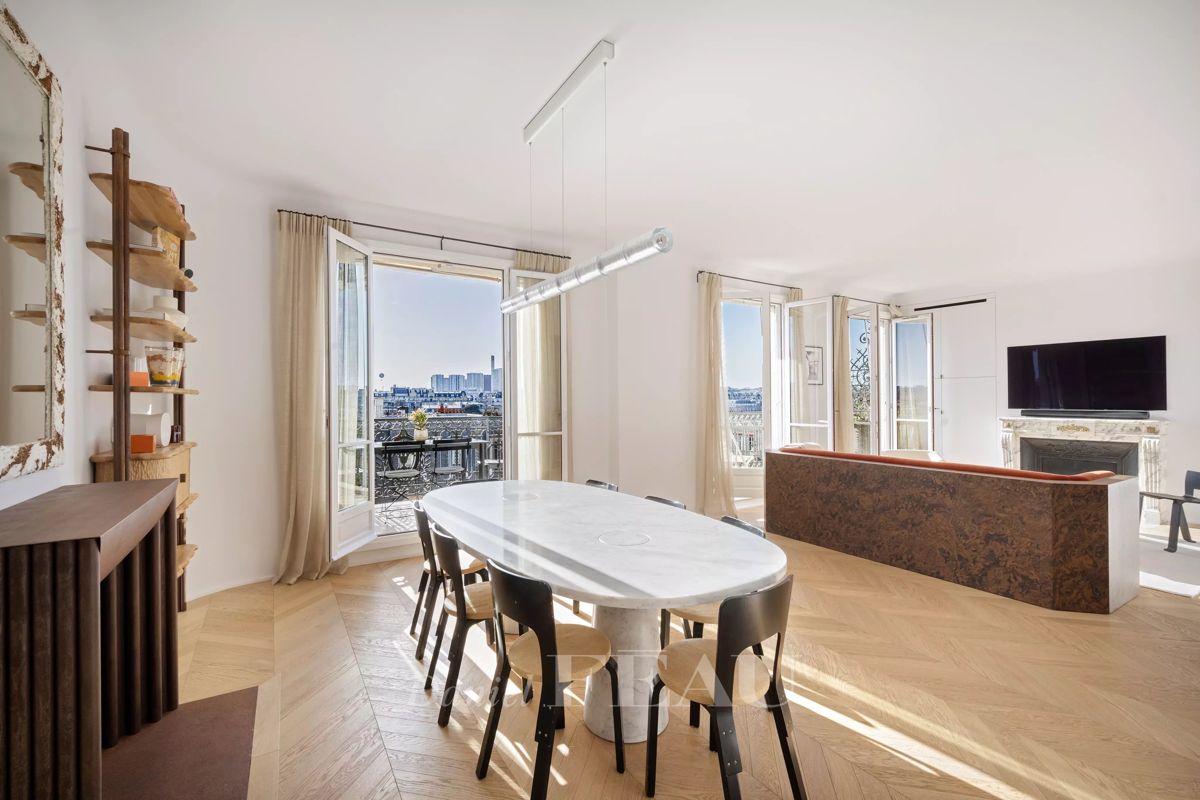 Sale Apartment Paris 7th