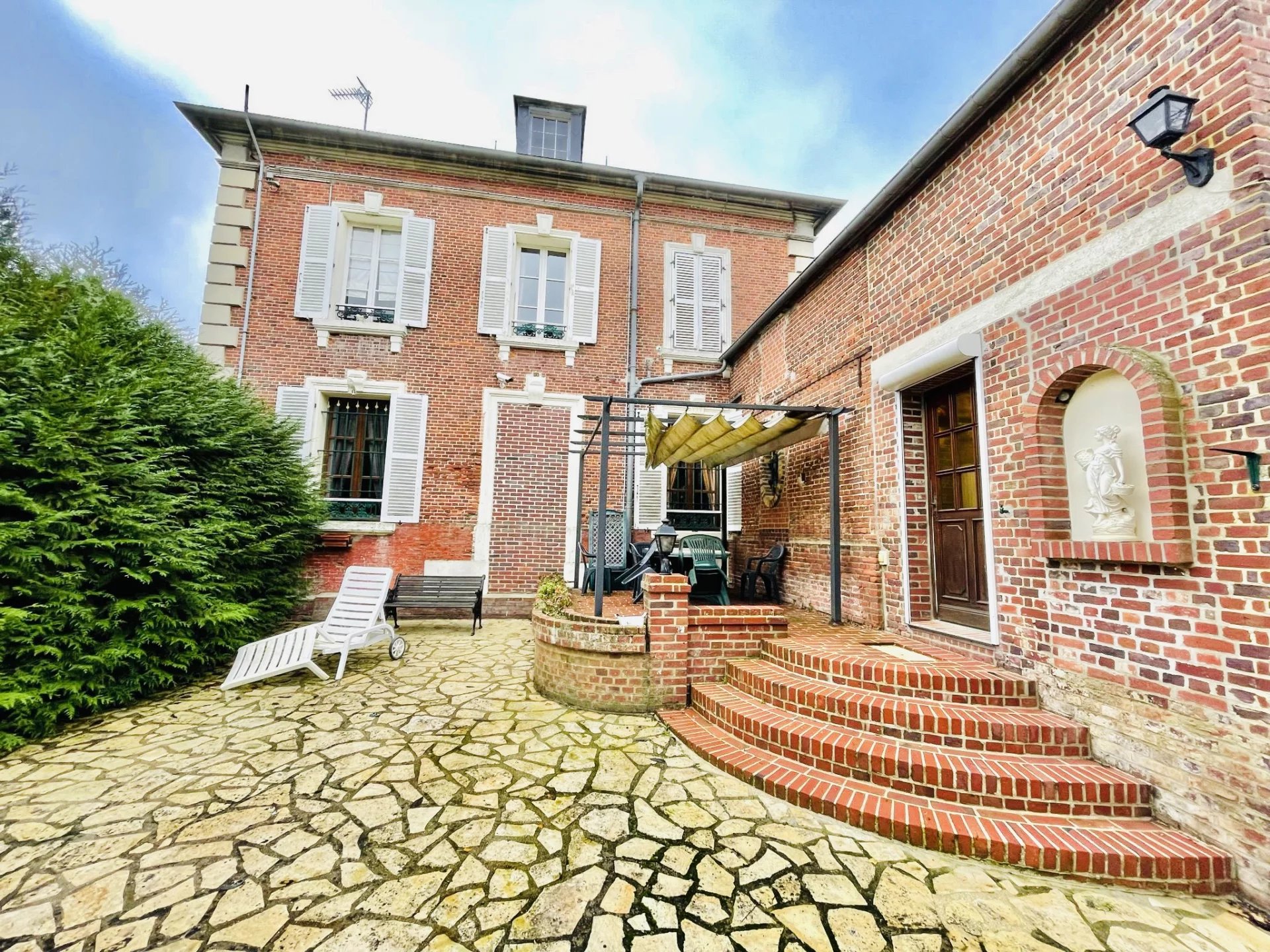 Agence immobilière de 