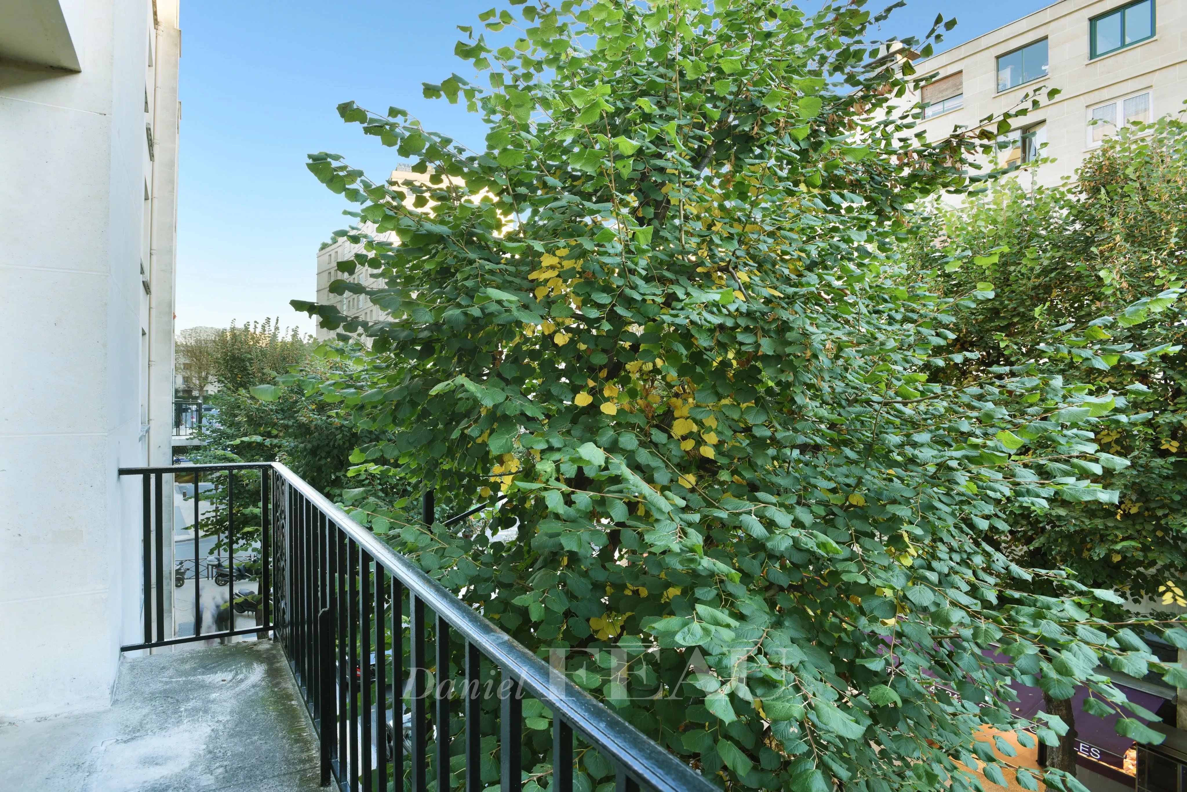 Rental Apartment Neuilly-sur-Seine