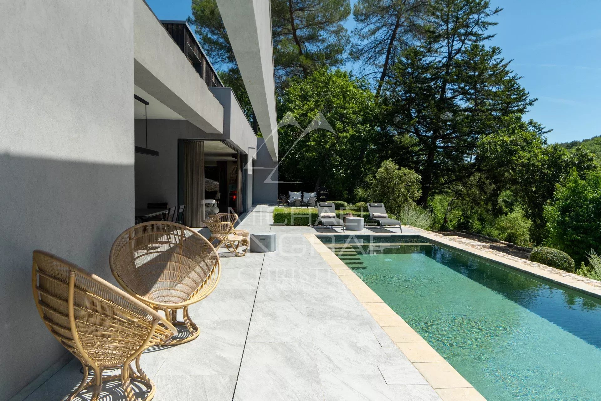 4 Bedroom Villa/Townhouse's Image 10
