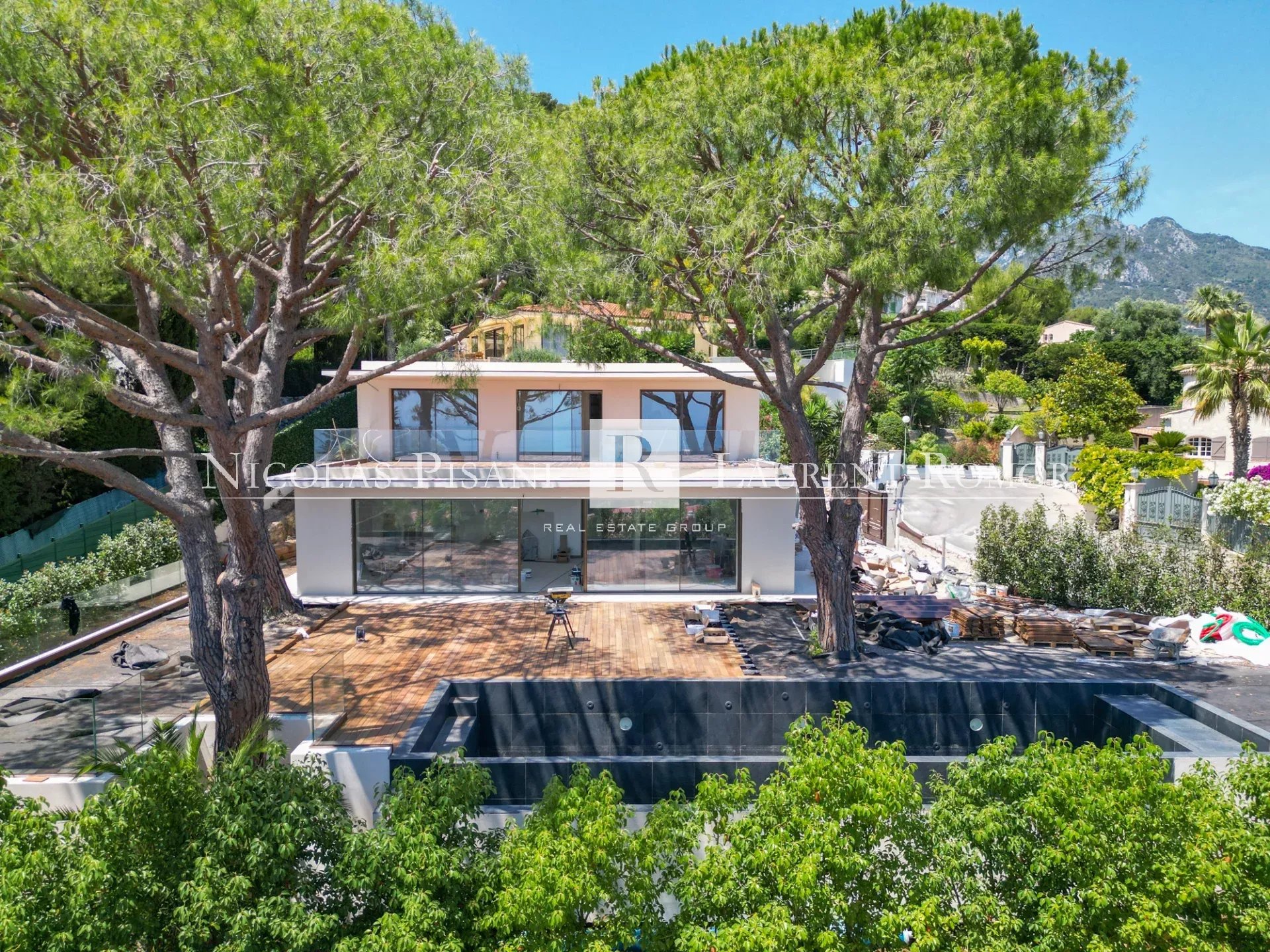Agence immobilière de Nicolas Pisani & Laurent Romor