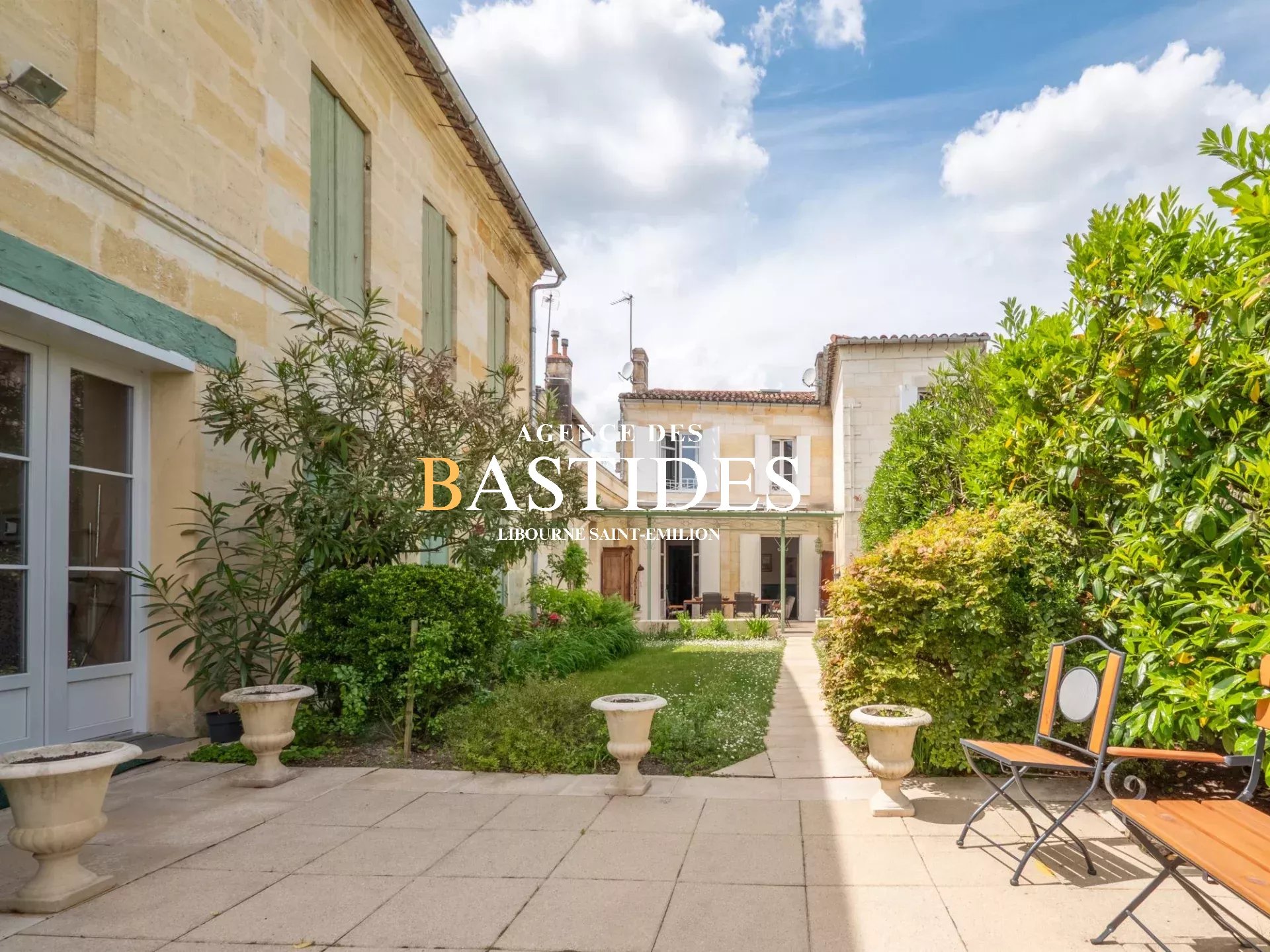 Agence immobilière de AGENCE DES BASTIDES