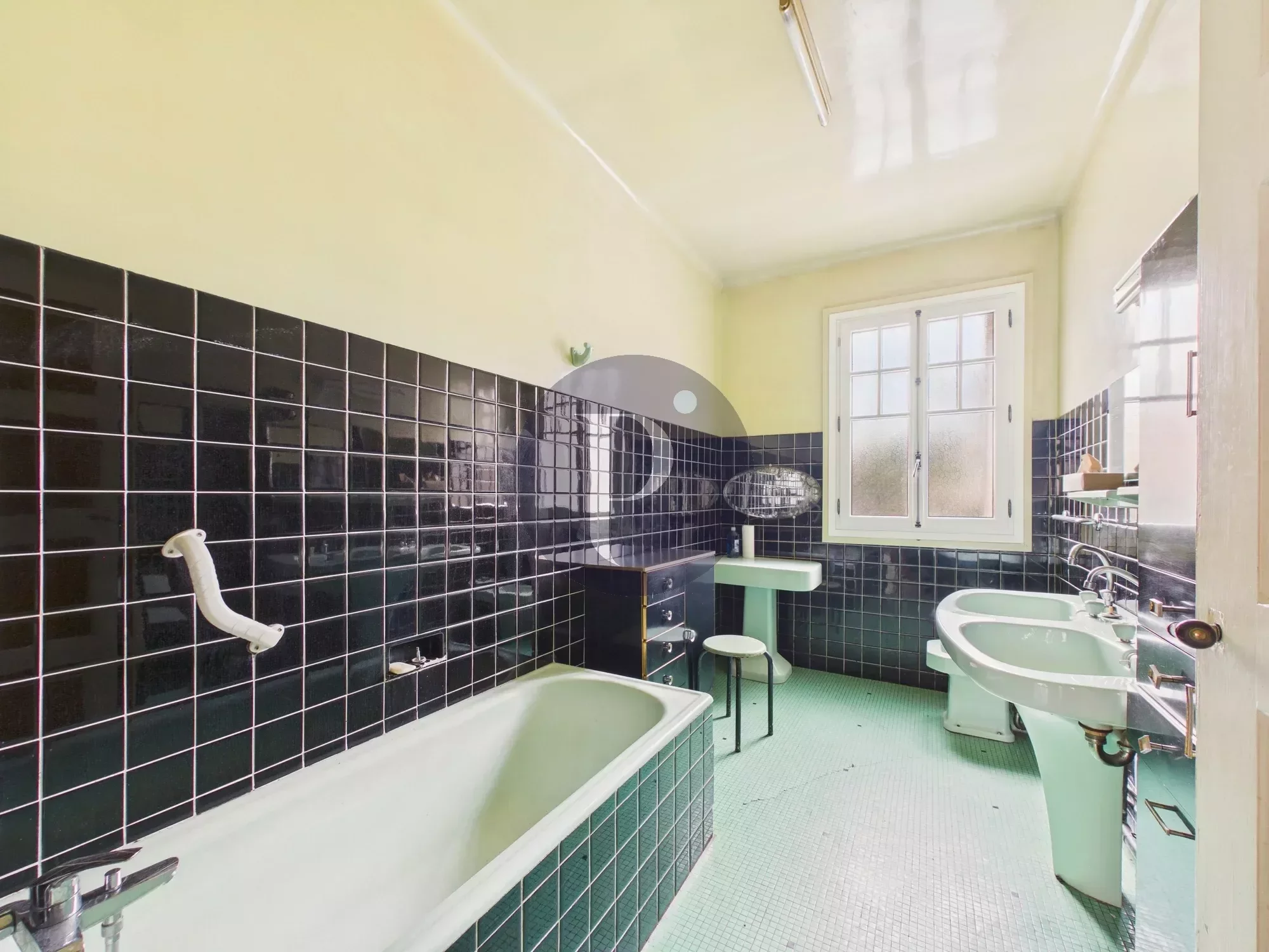 vente-maison-7-pieces-sceaux-86787621