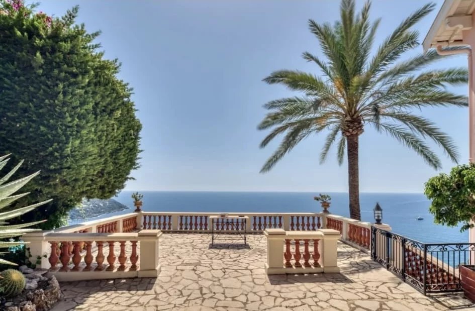 Roquebrune-Cap-Martin – Charming Villa at the Gates of Monaco