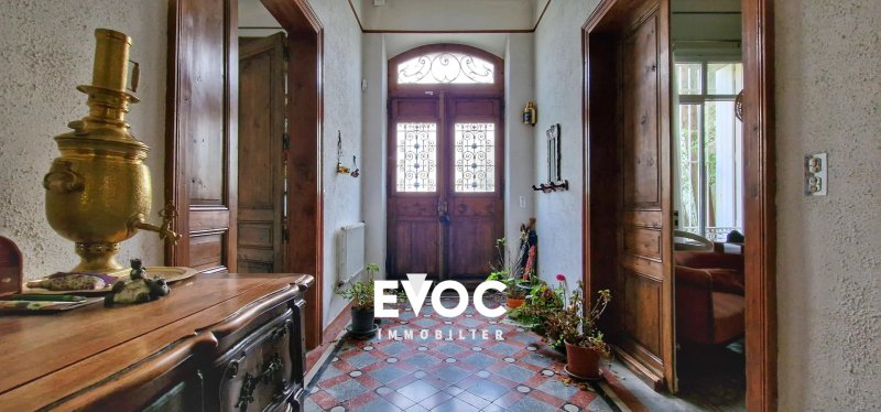Photo 13 — Maison de maître XIXᵉ à vendre à Montbazin – 185 m², chai, piscine, jardin et dépendances