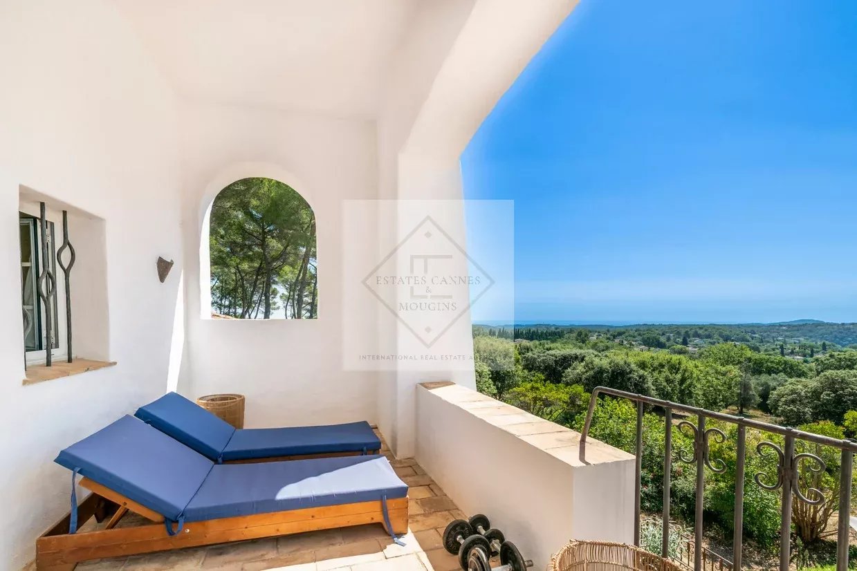 Villa d’exception à louer à l’année — photo 17