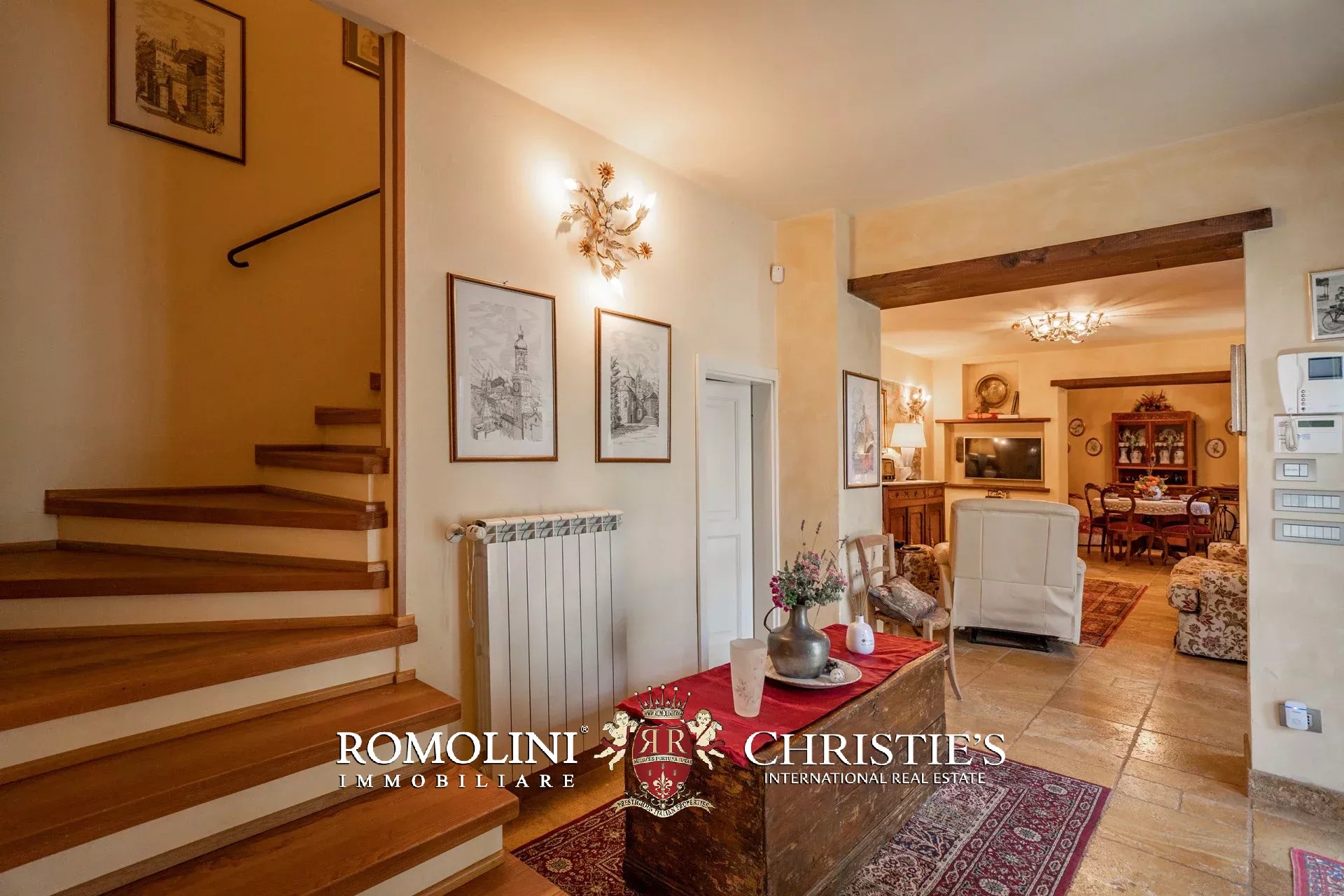 3 Bedroom Villa/Townhouse's Image 33
